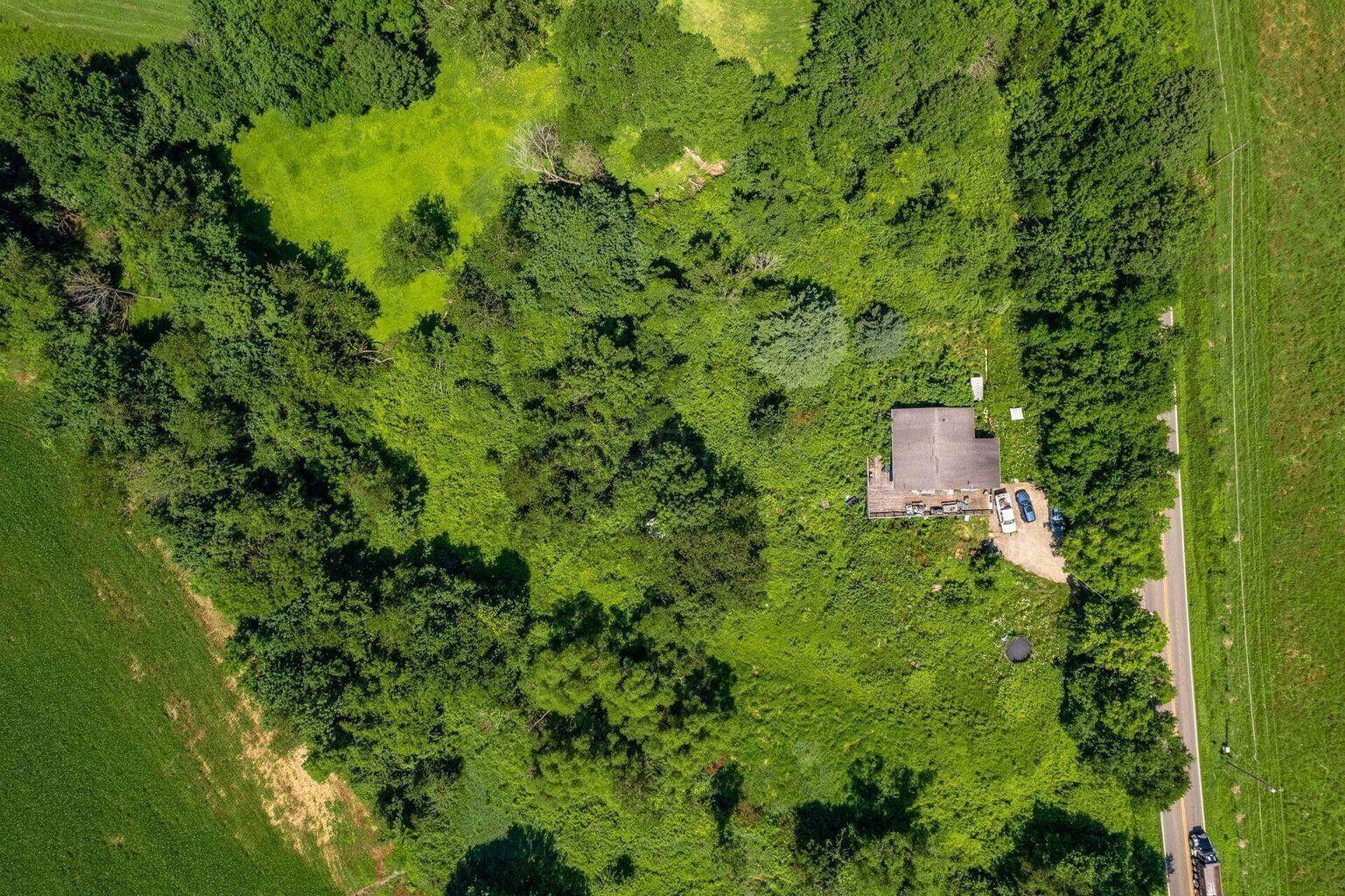 10019 Duncan Plains Road NW