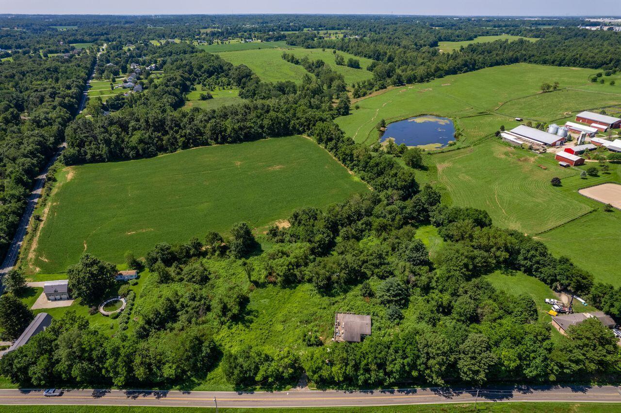 10019 Duncan Plains Road NW