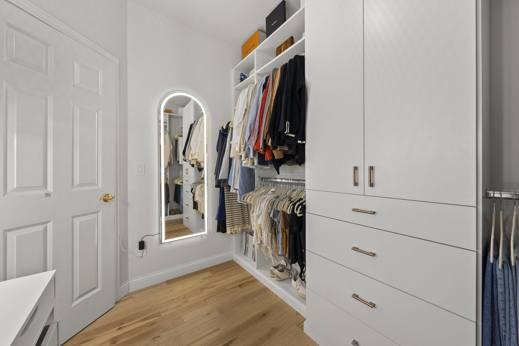 7013 Cunningham Drive