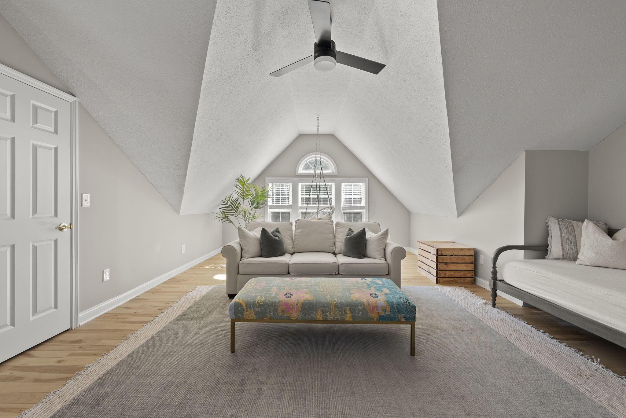 7013 Cunningham Drive