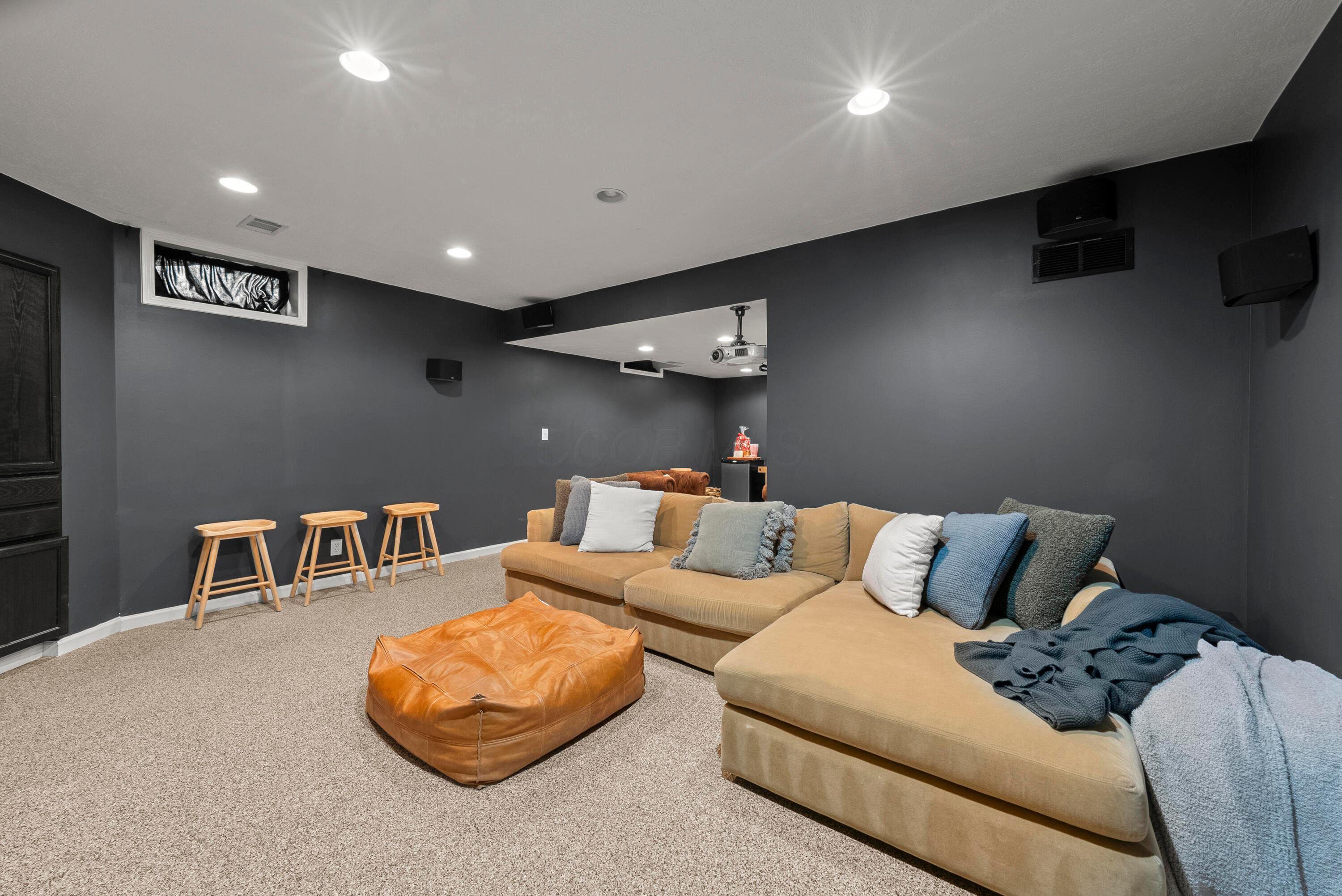 7013 Cunningham Drive