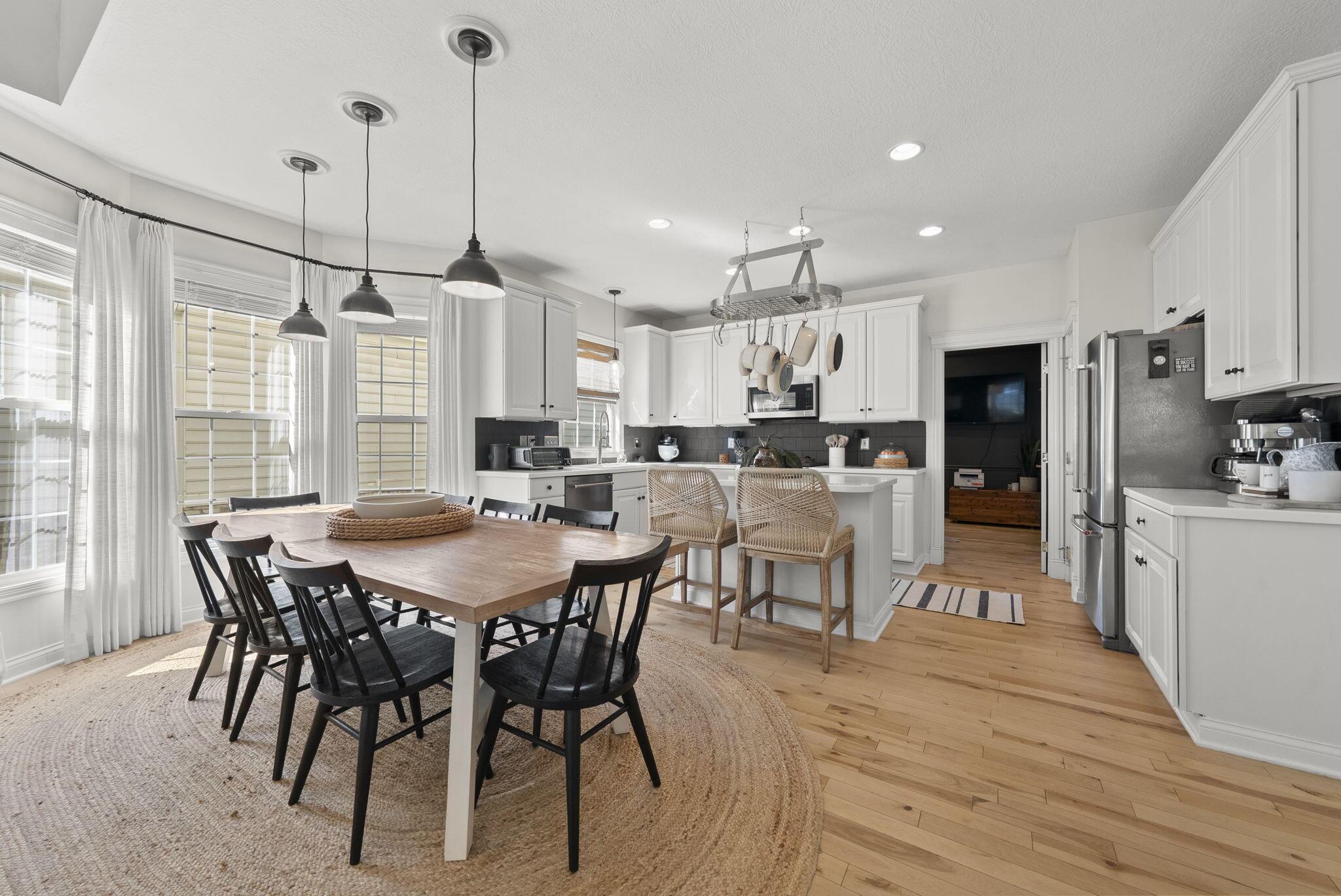 7013 Cunningham Drive