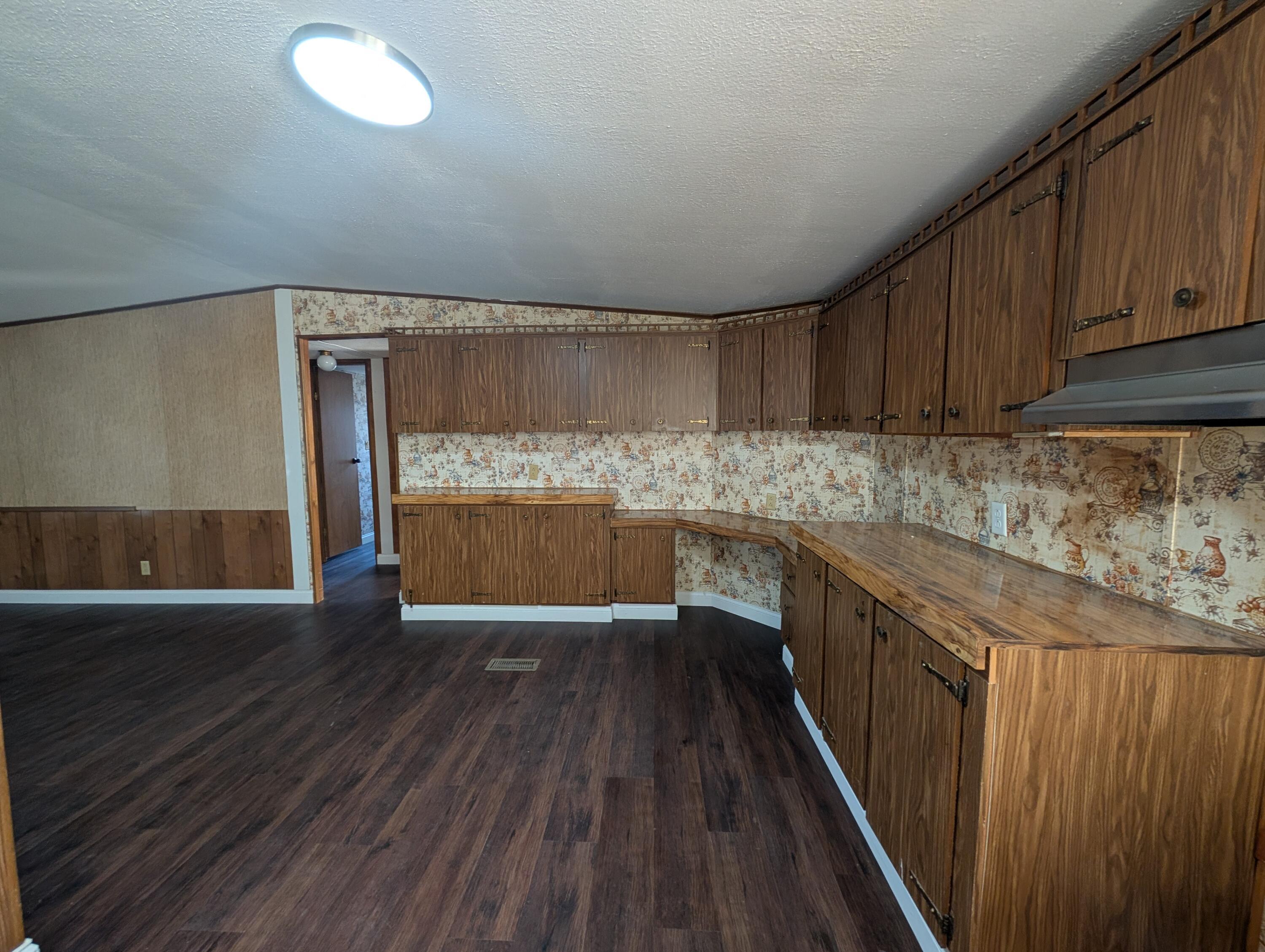 1049 Harmon Avenue Avenue, H-12