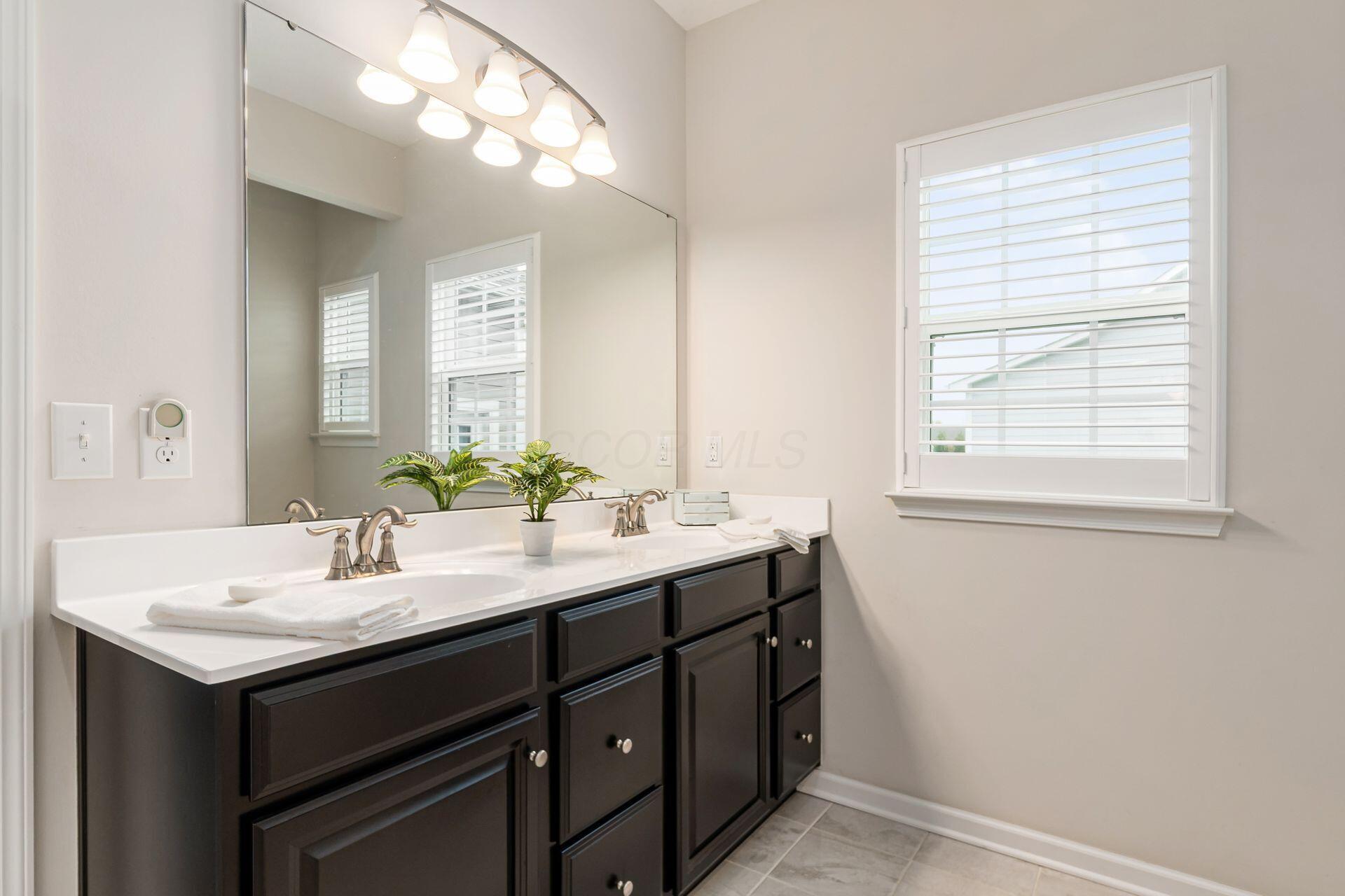 7454 Paradisio Drive, Galena