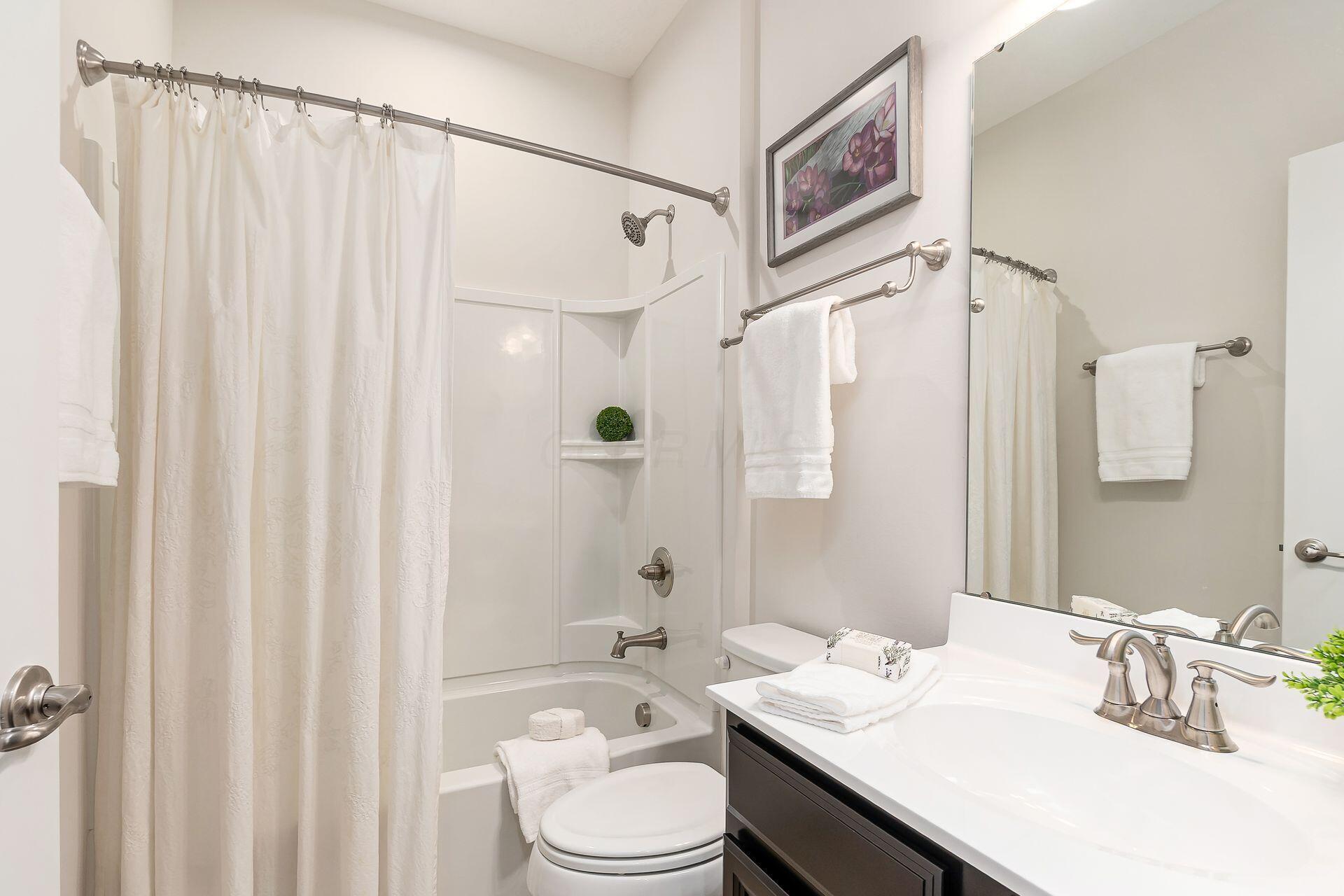 7454 Paradisio Drive, Galena