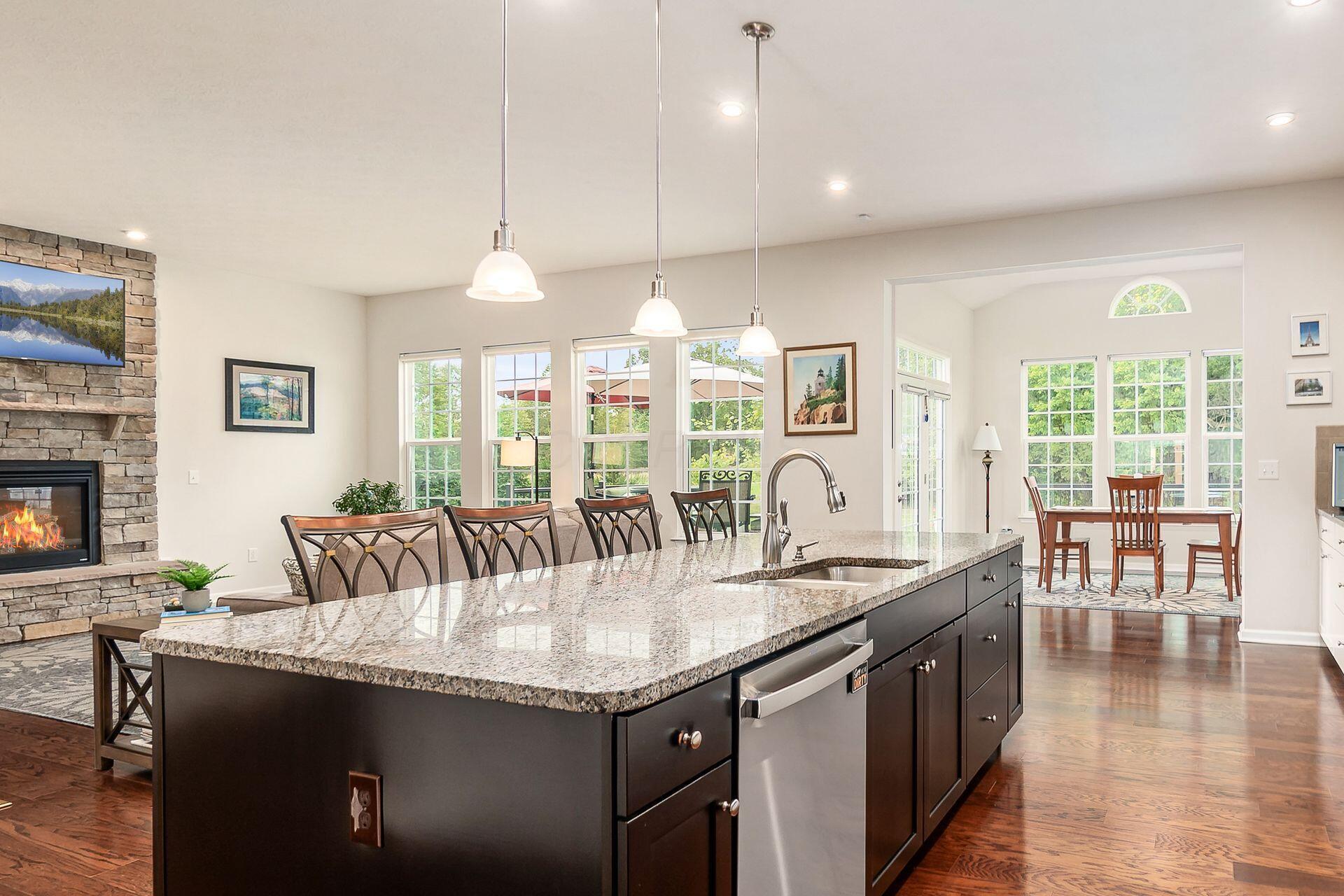 7454 Paradisio Drive, Galena