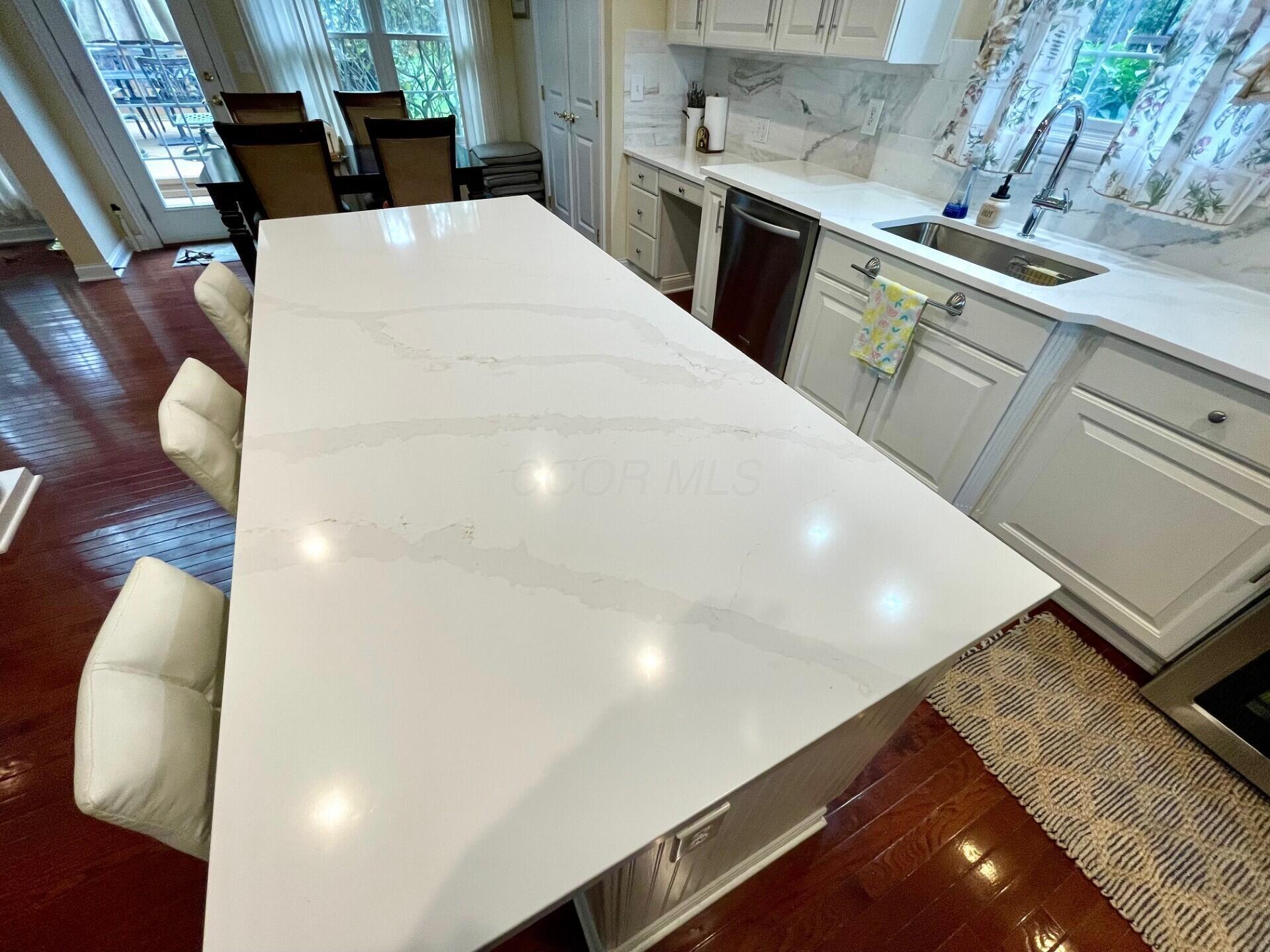 5386 Medallion Drive W, Westerville