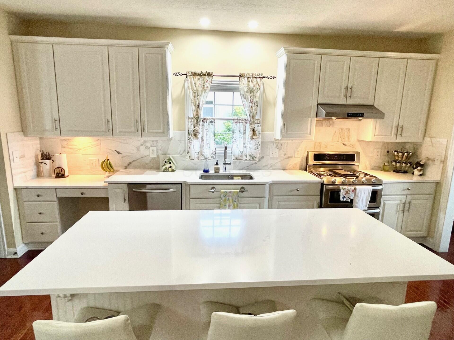 5386 Medallion Drive W, Westerville