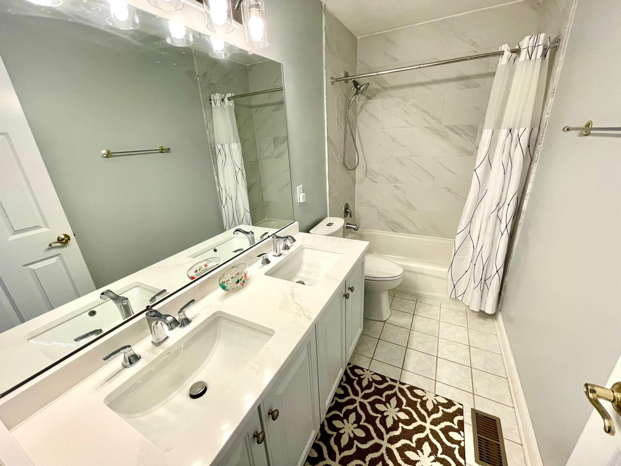 5386 Medallion Drive W, Westerville