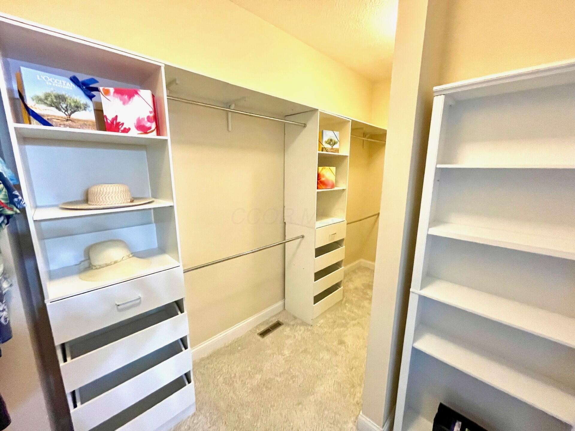 5386 Medallion Drive W, Westerville