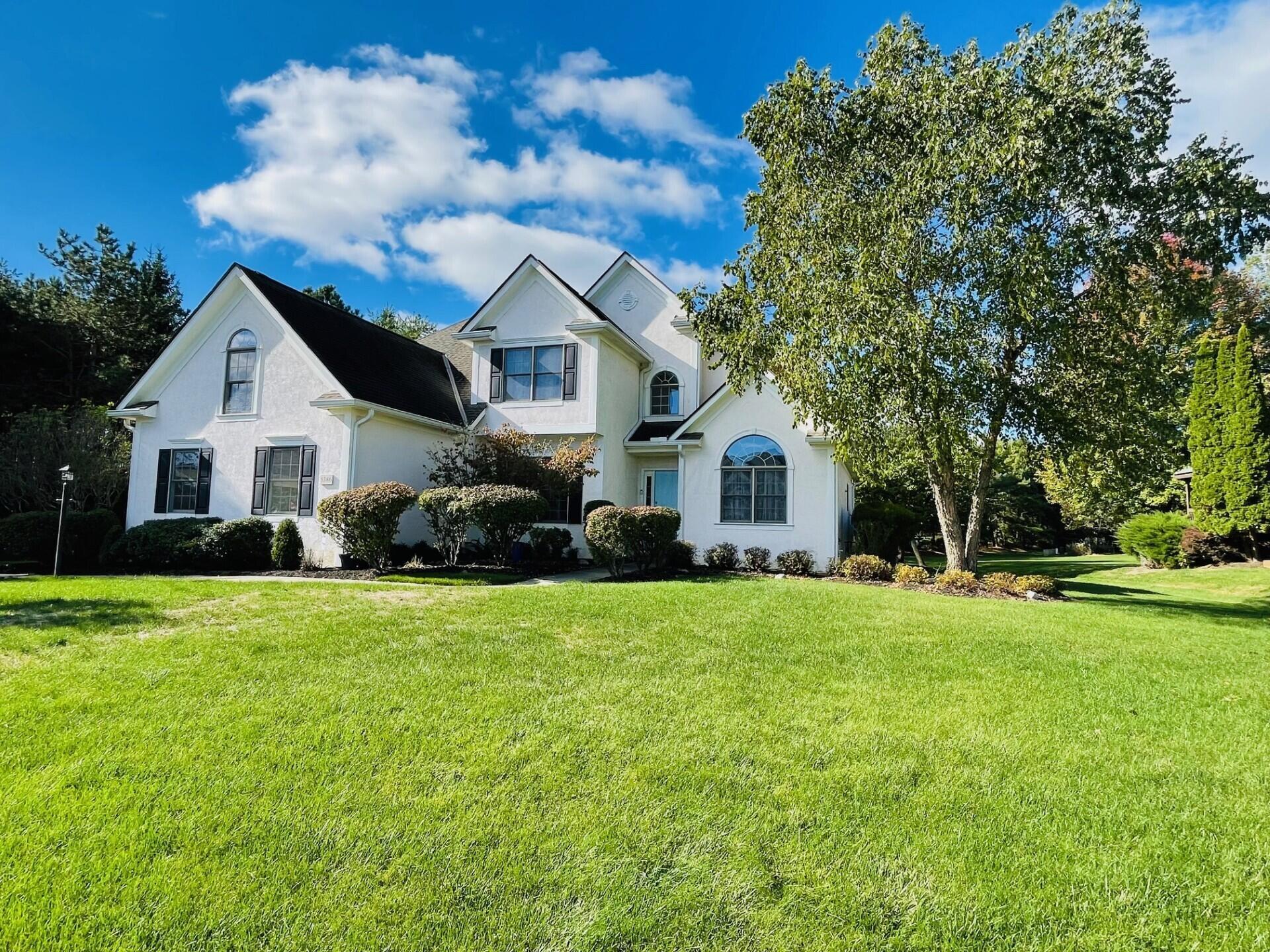5386 Medallion Drive W, Westerville