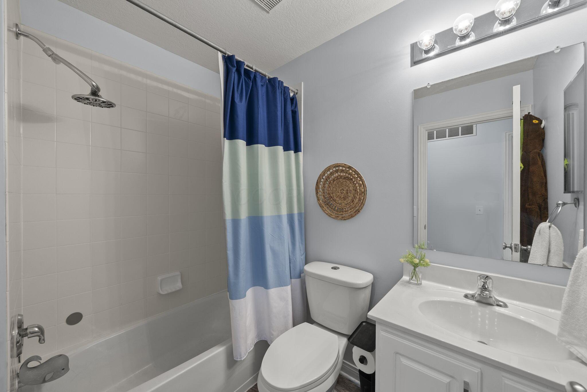 1080 Eberton Avenue, Blacklick