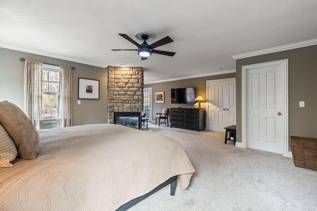 435 TRLLIUM Drive, Galloway