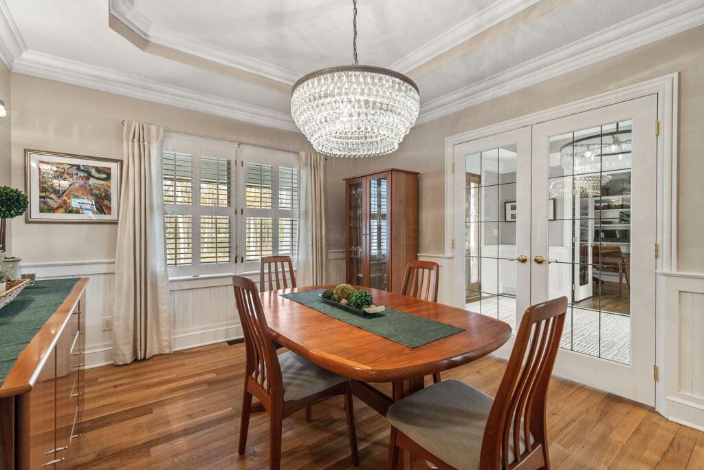 435 TRLLIUM Drive, Galloway