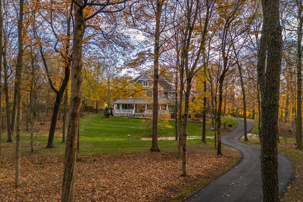 435 TRLLIUM Drive, Galloway