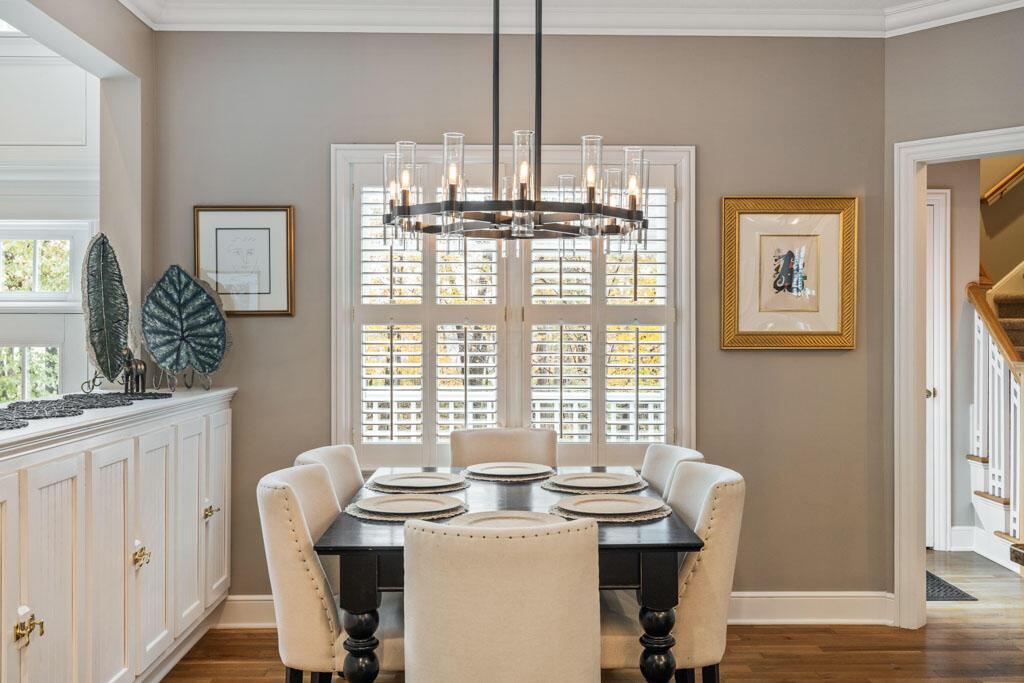 435 TRLLIUM Drive, Galloway