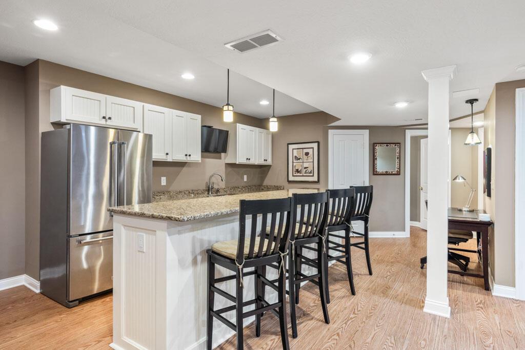 435 TRLLIUM Drive, Galloway