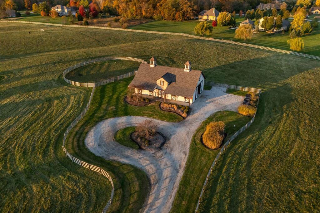 435 TRLLIUM Drive, Galloway