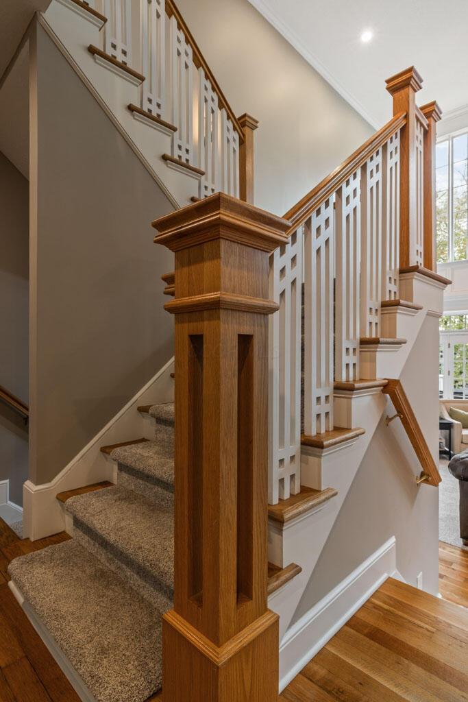 435 TRLLIUM Drive, Galloway