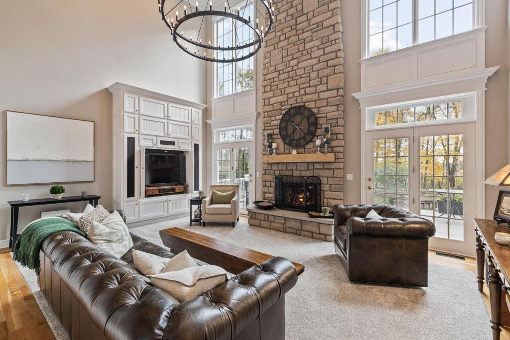 435 TRLLIUM Drive, Galloway