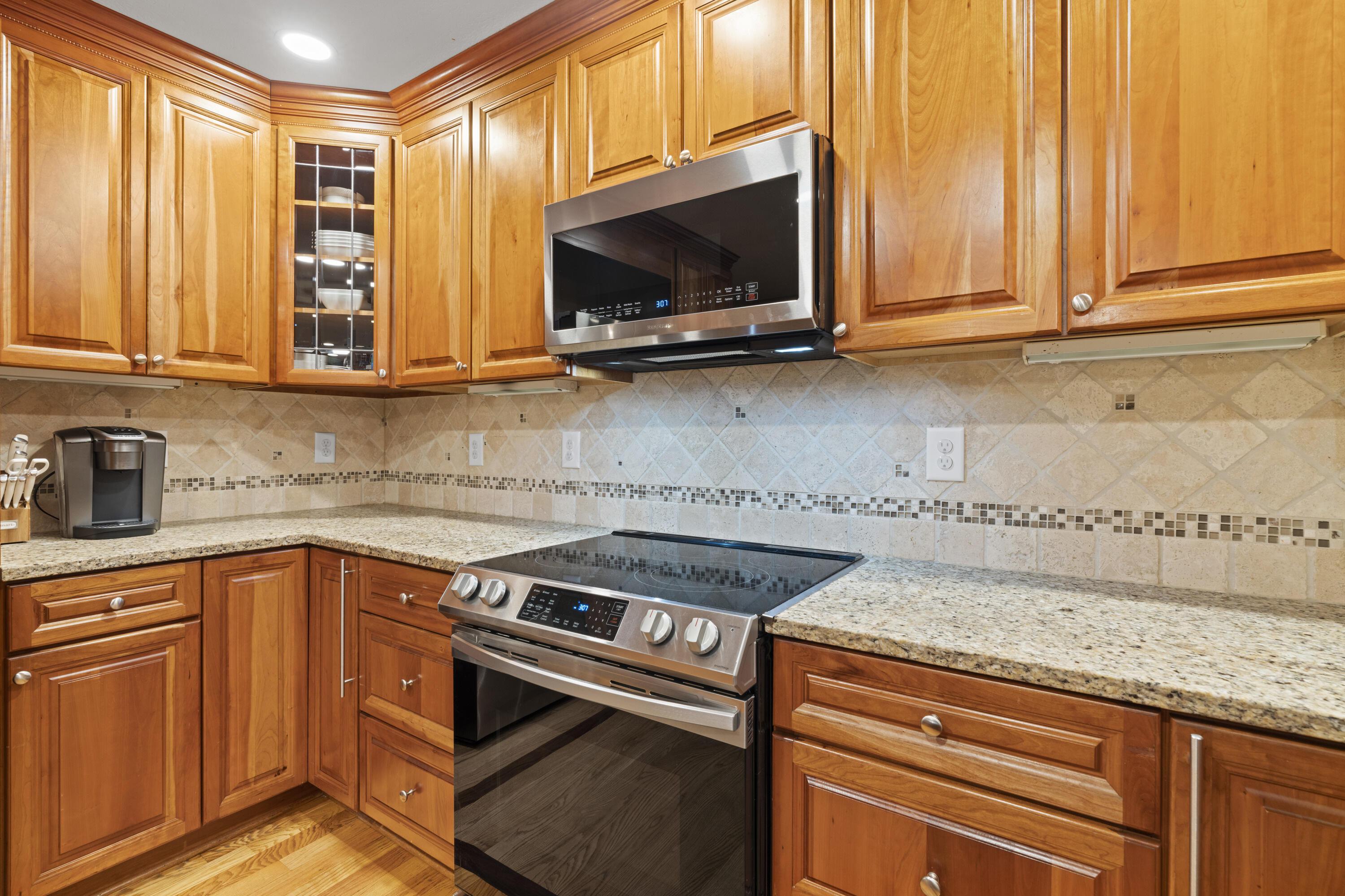 613 Millwood Court, Columbus