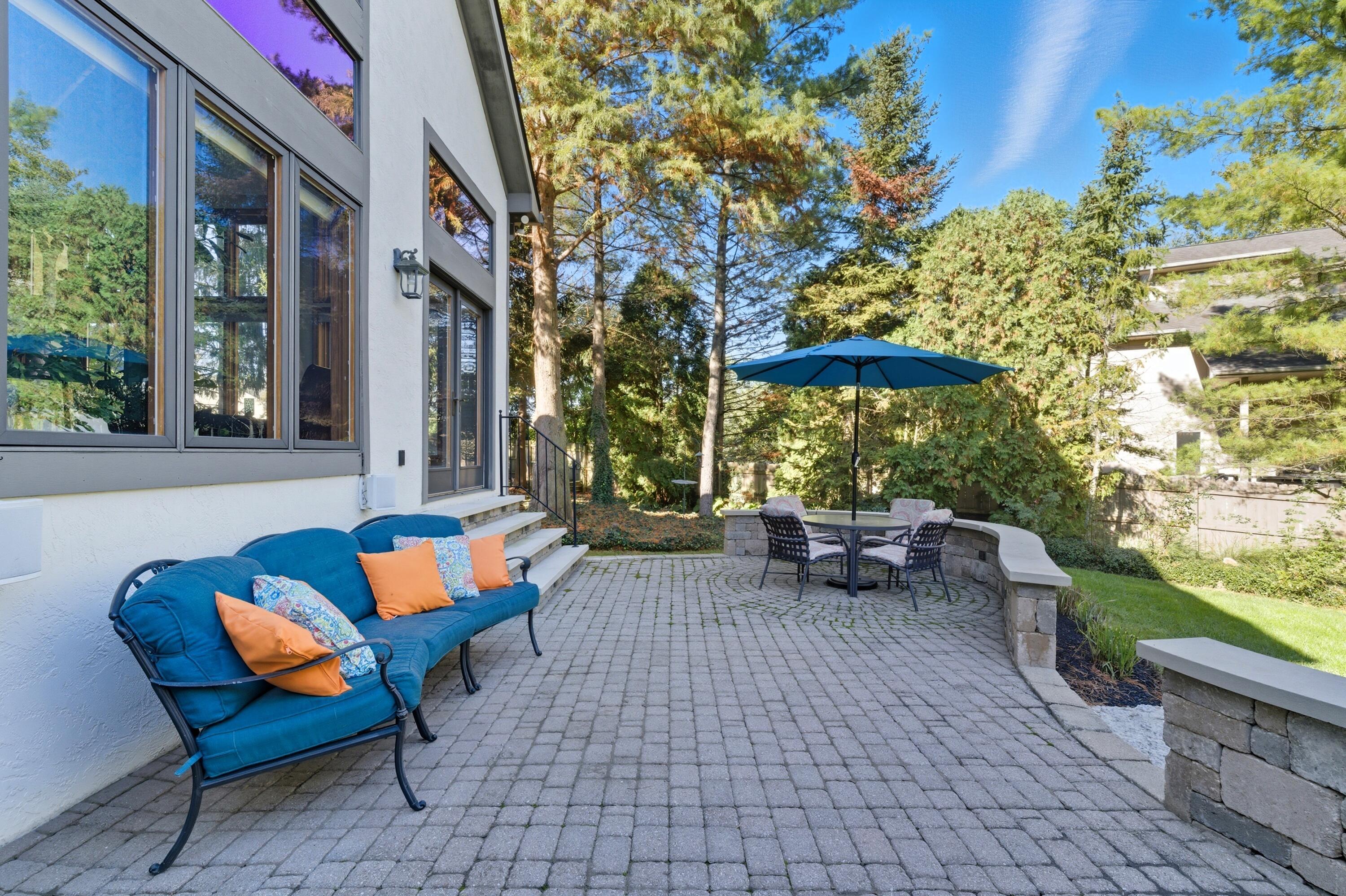 613 Millwood Court, Columbus