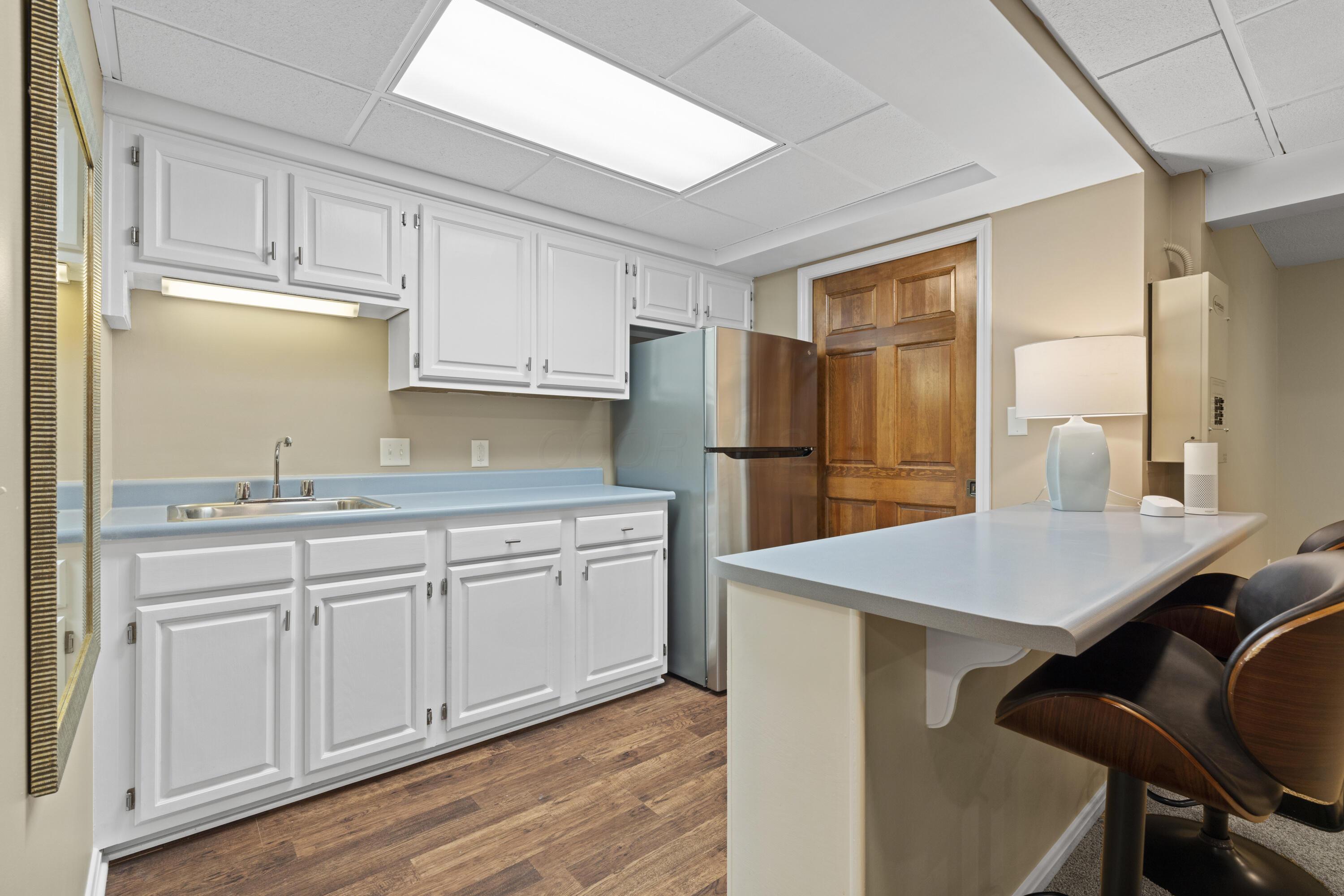 613 Millwood Court, Columbus