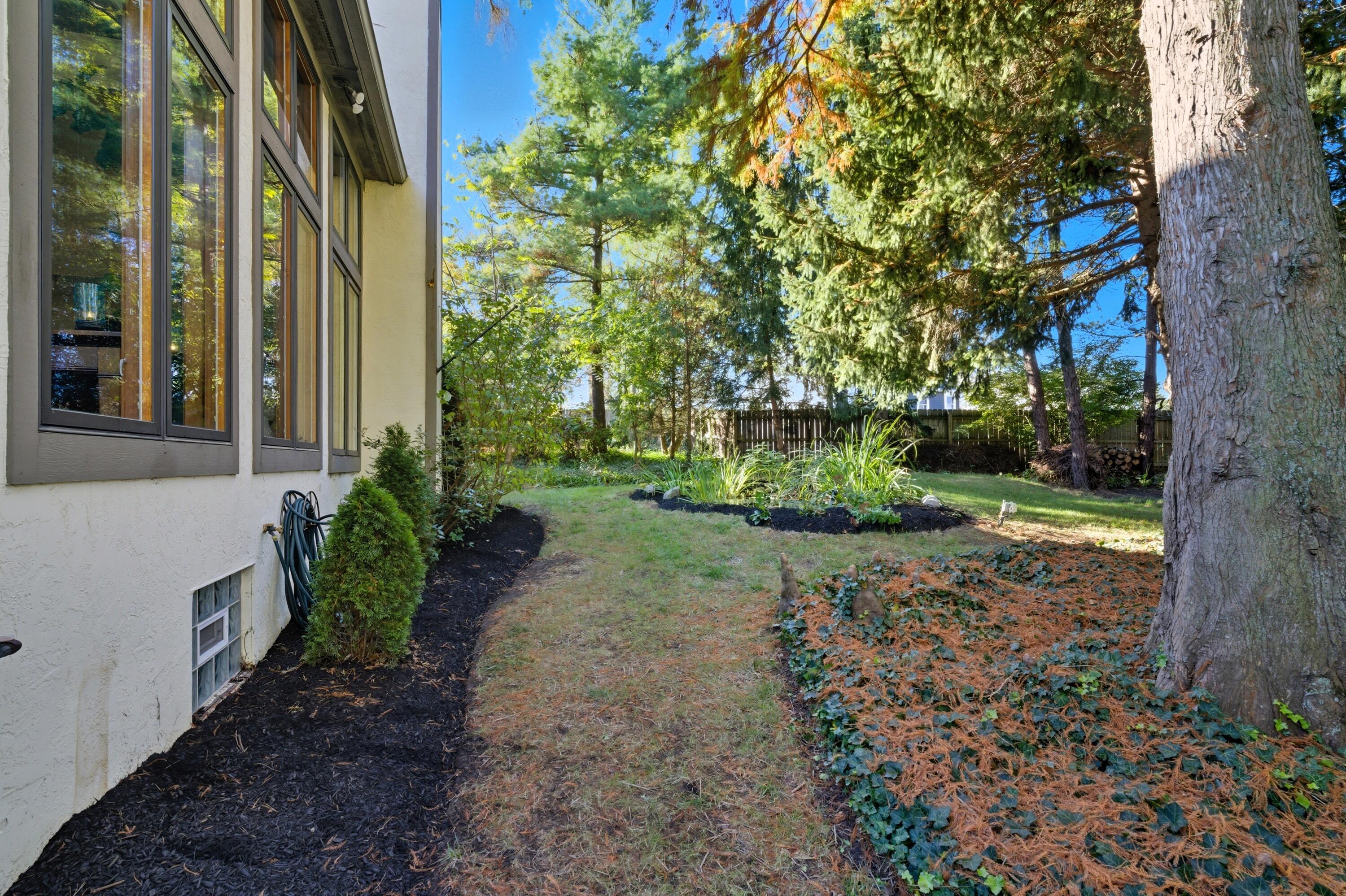 613 Millwood Court, Columbus