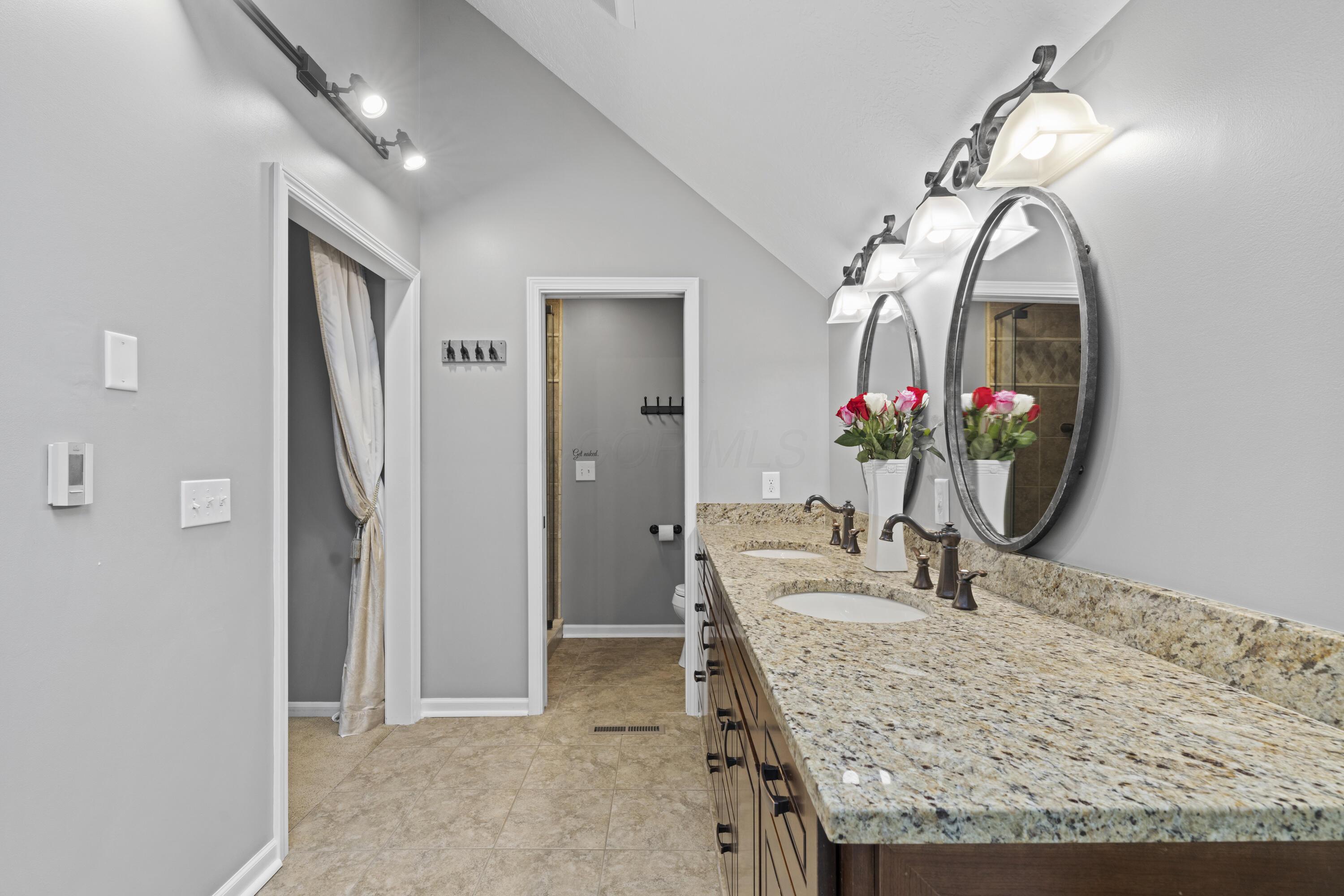 613 Millwood Court, Columbus