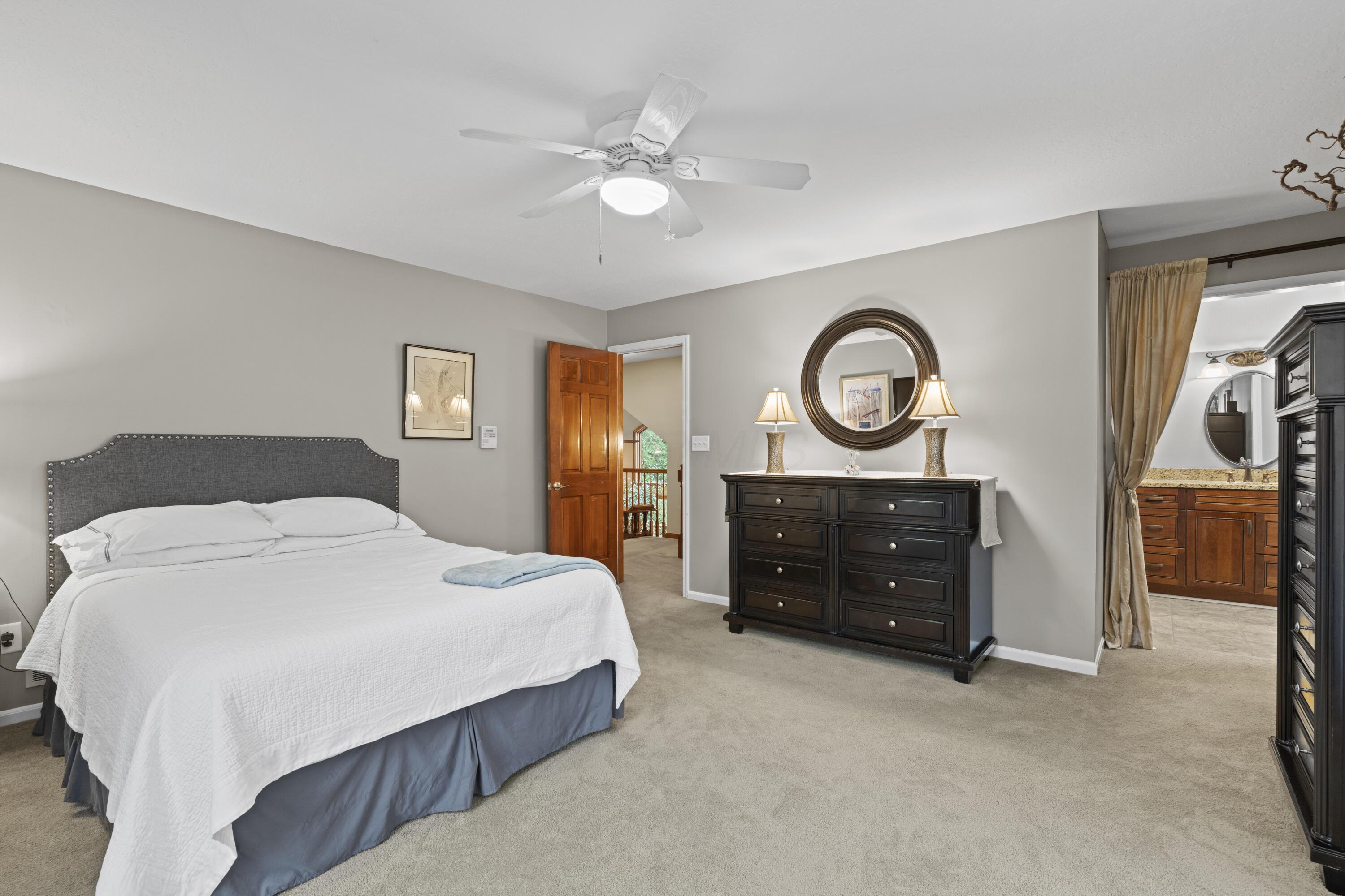 613 Millwood Court, Columbus