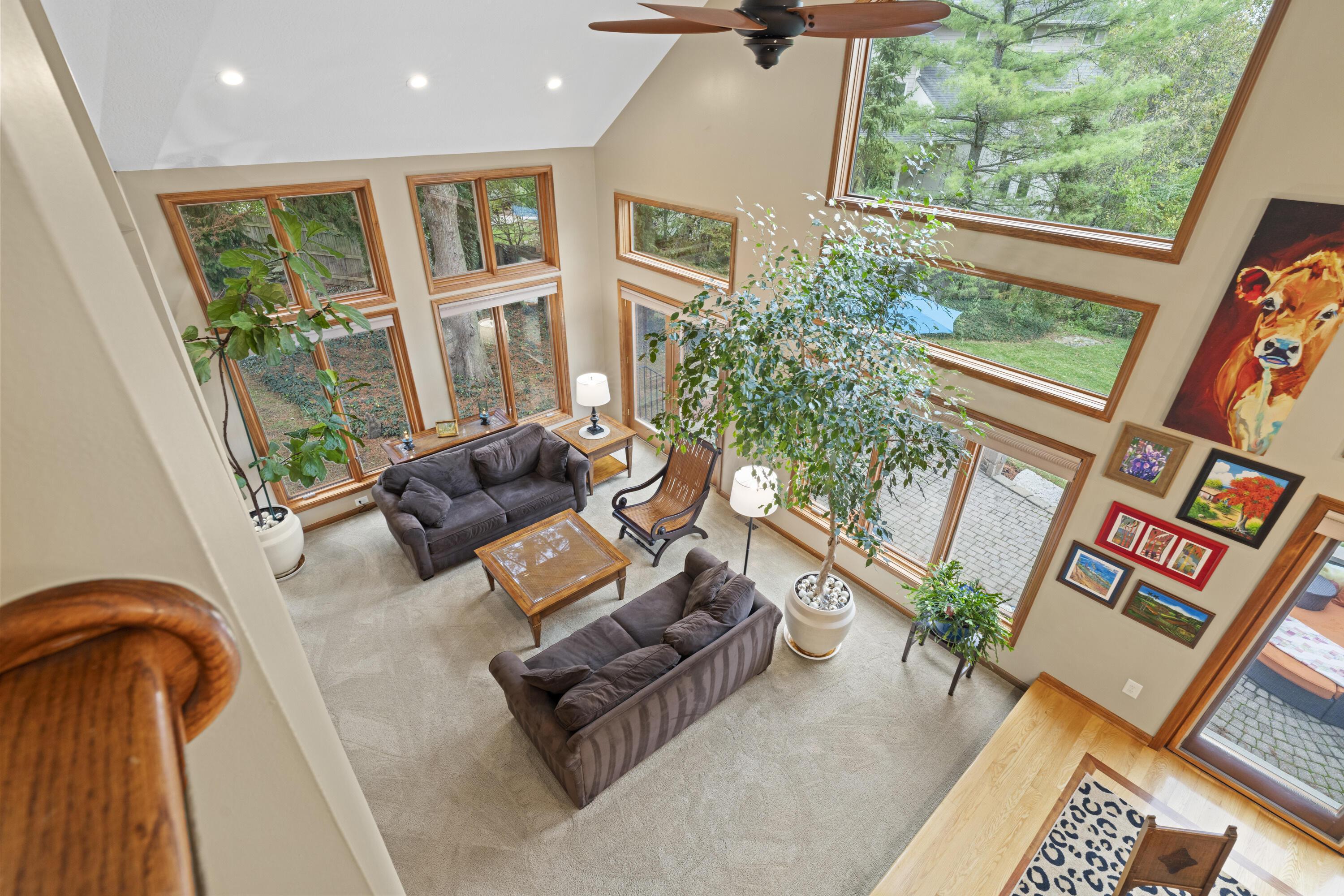 613 Millwood Court, Columbus