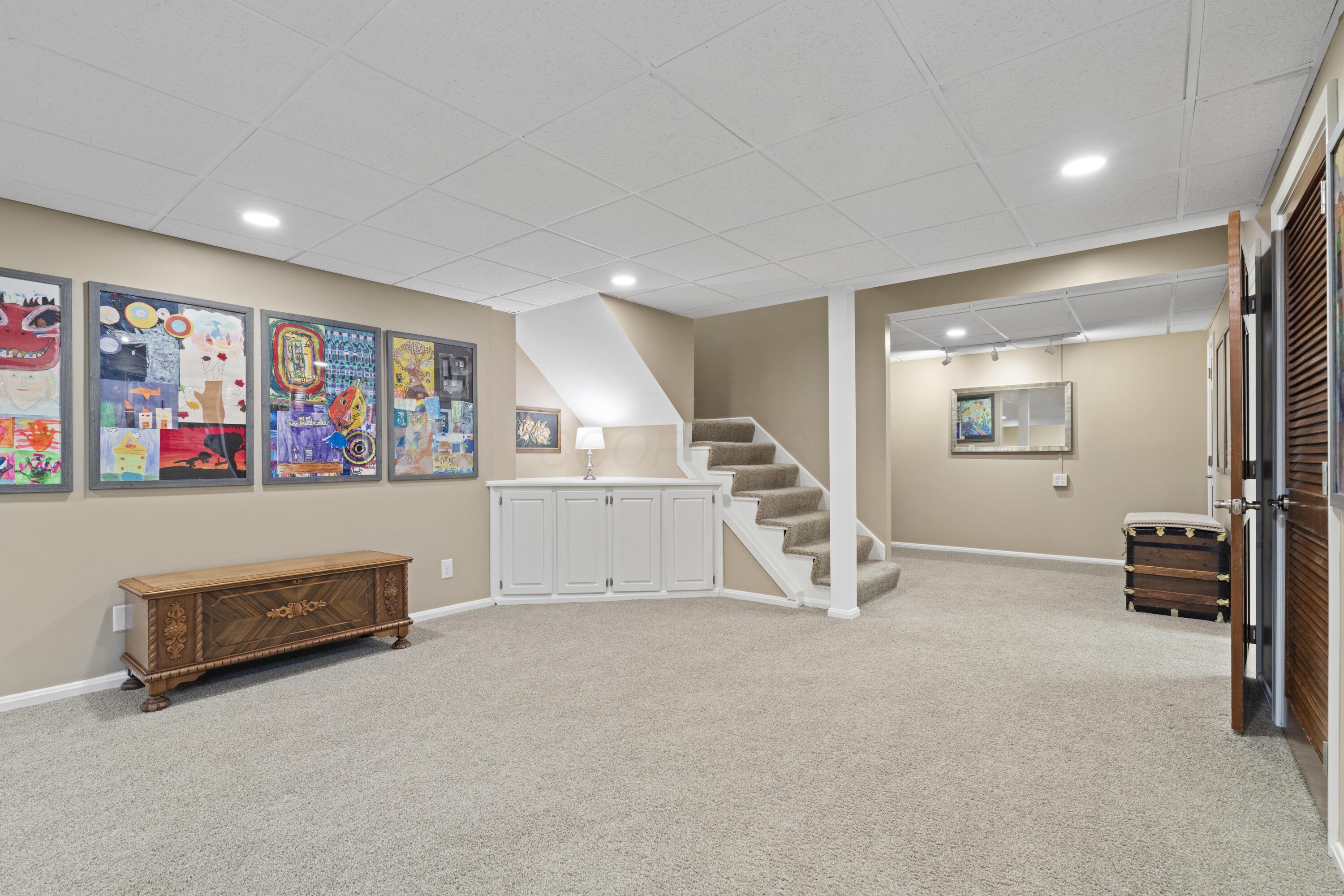 613 Millwood Court, Columbus