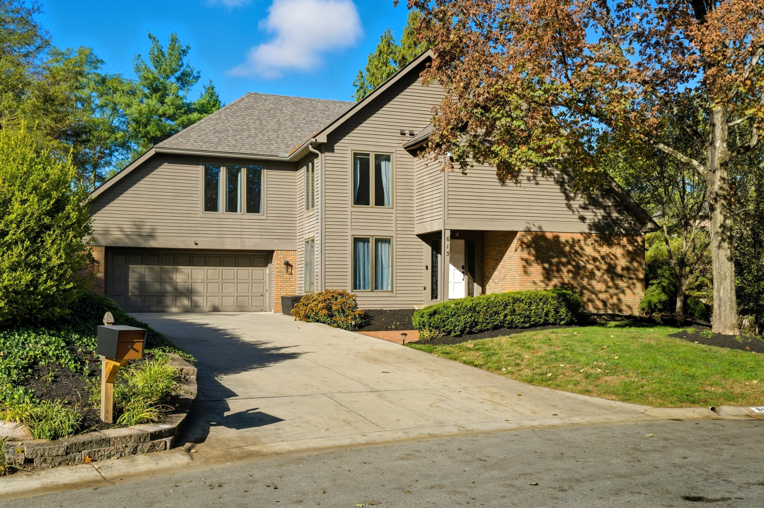 613 Millwood Court, Columbus