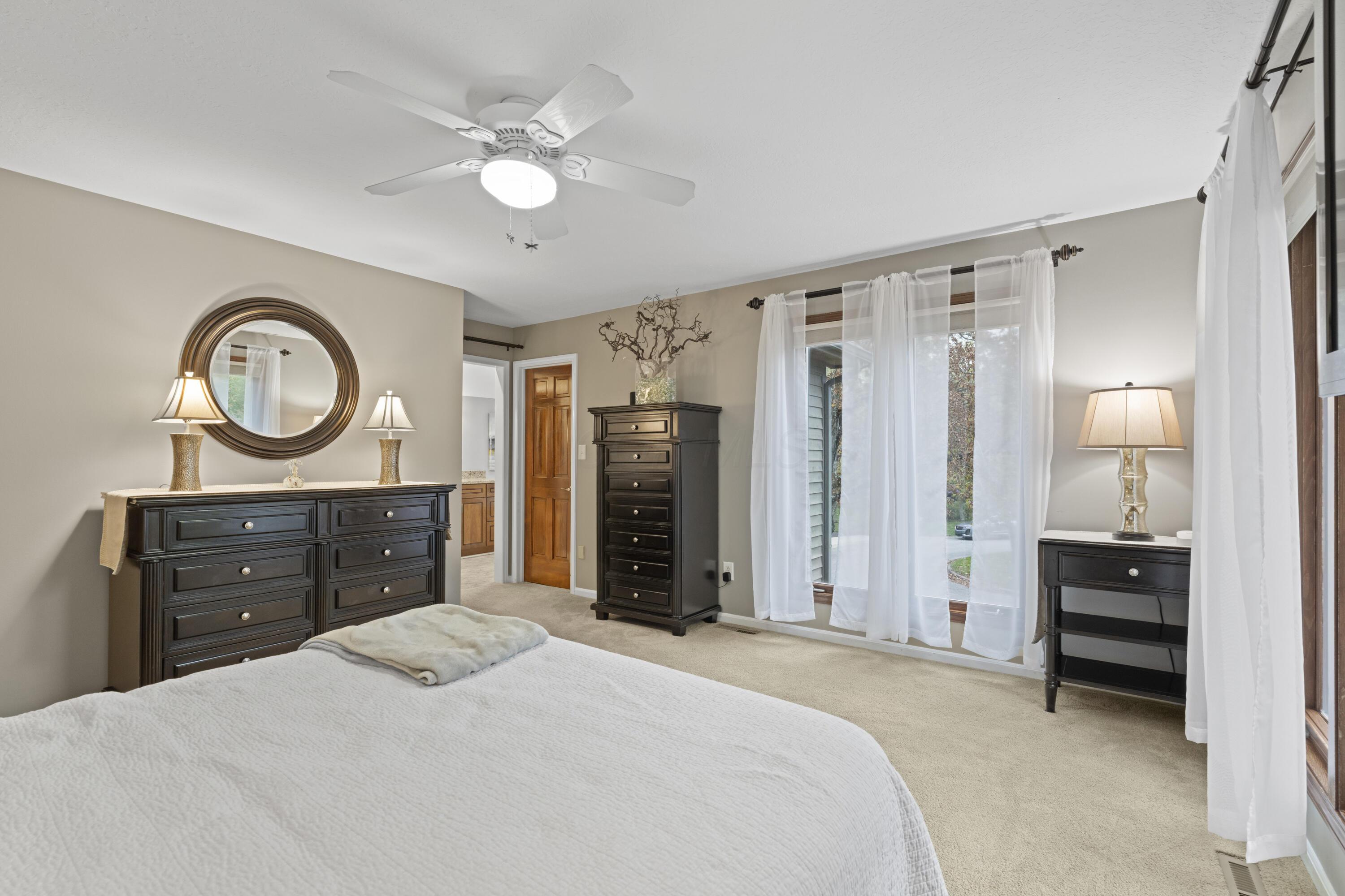 613 Millwood Court, Columbus