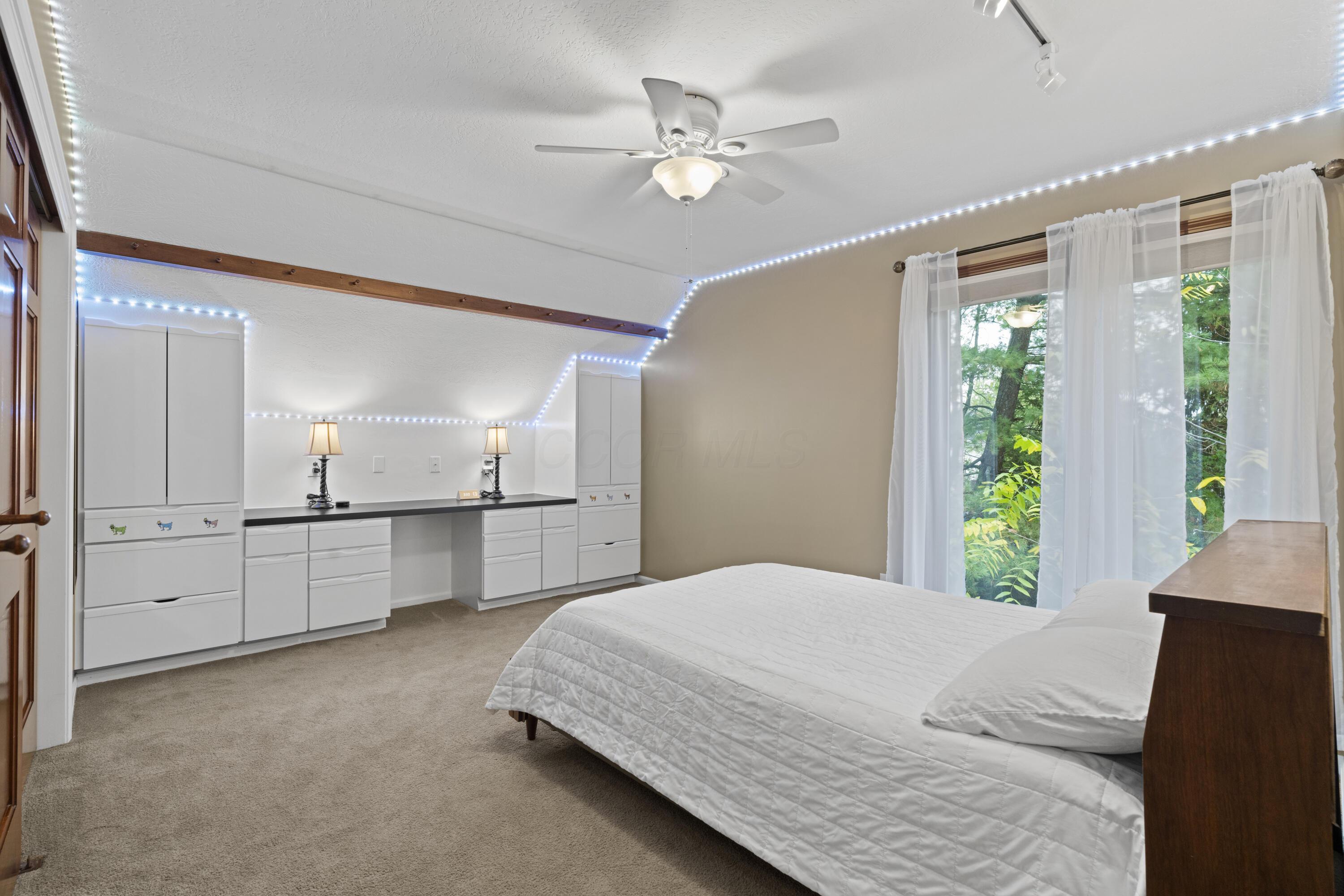 613 Millwood Court, Columbus