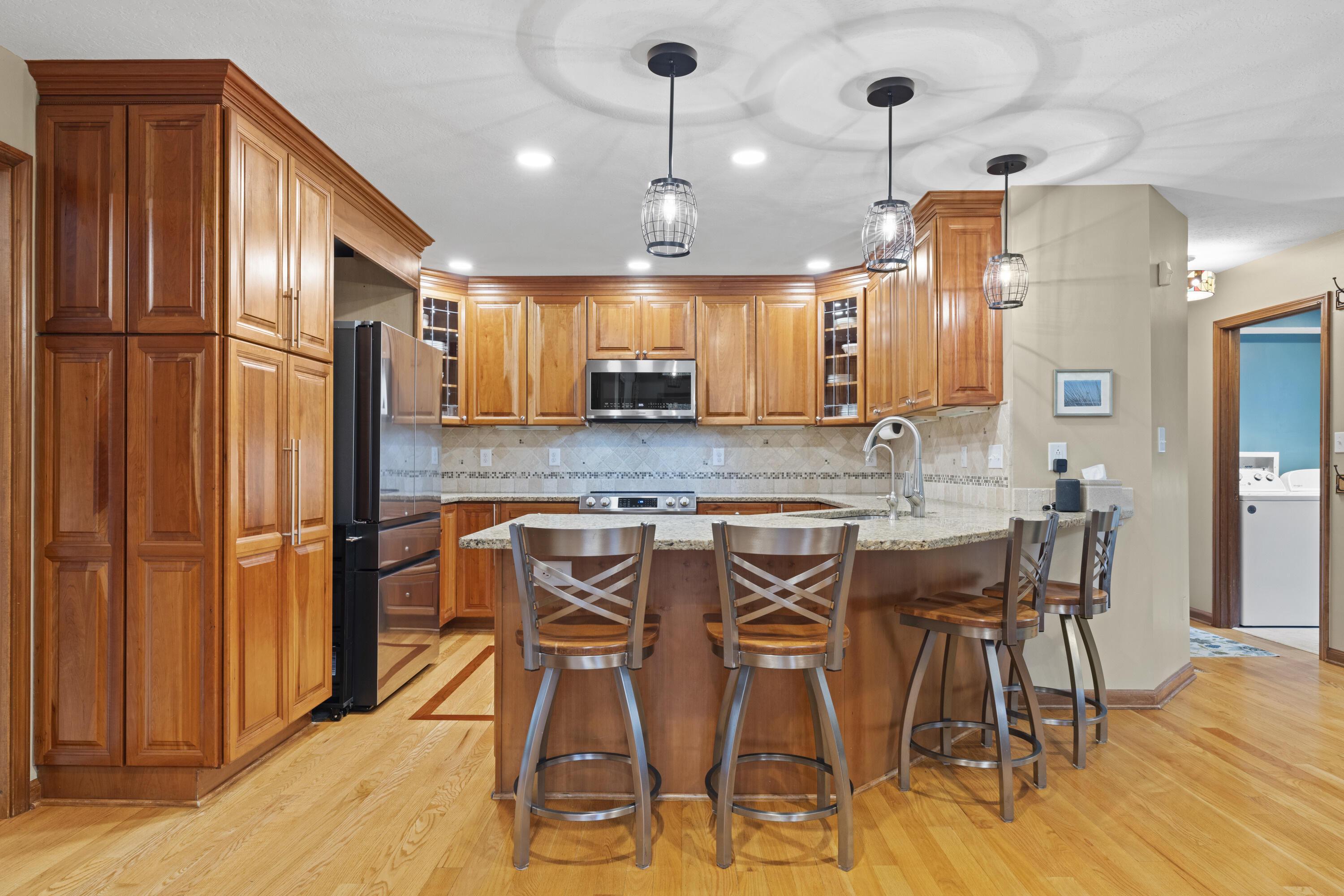 613 Millwood Court, Columbus