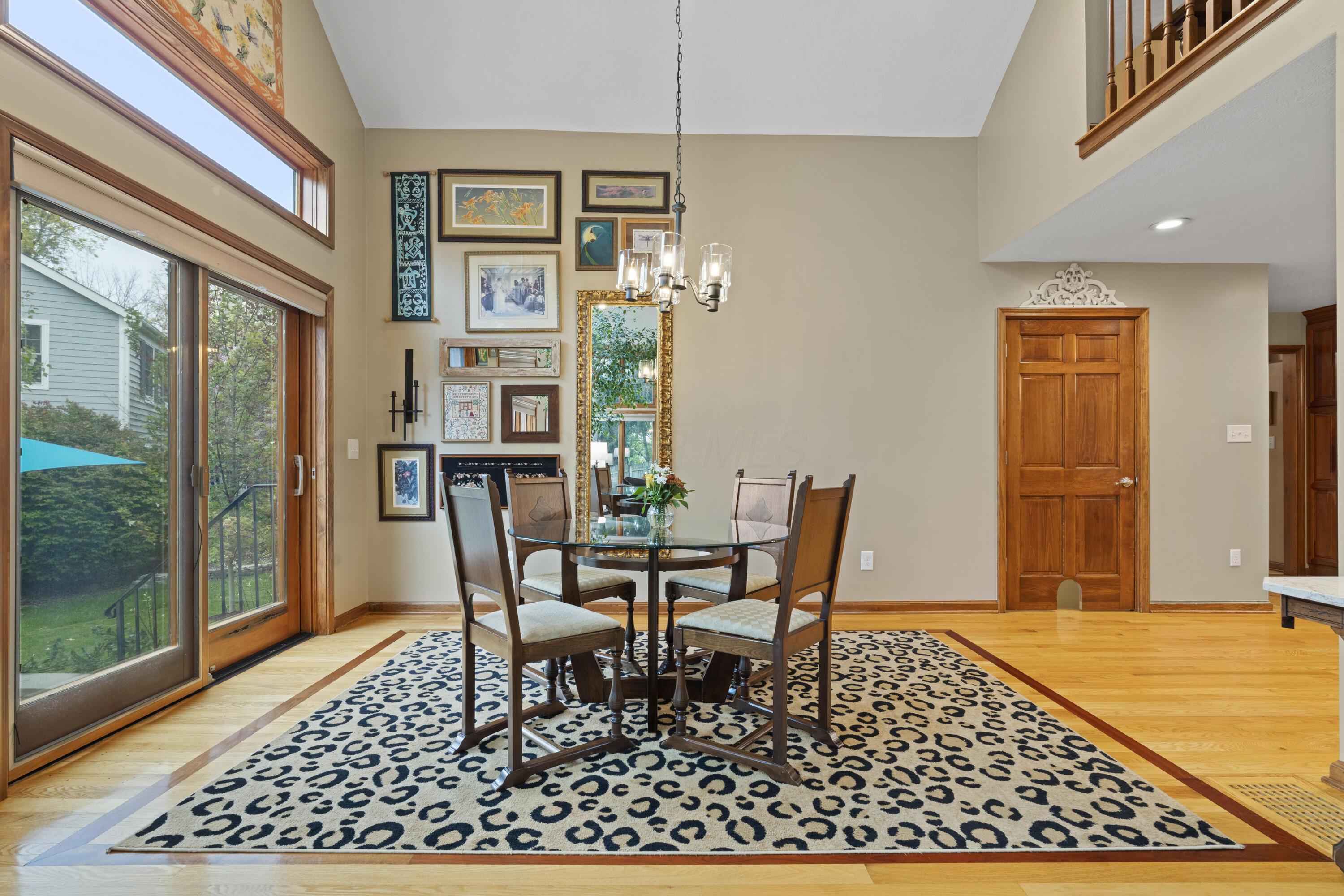 613 Millwood Court, Columbus