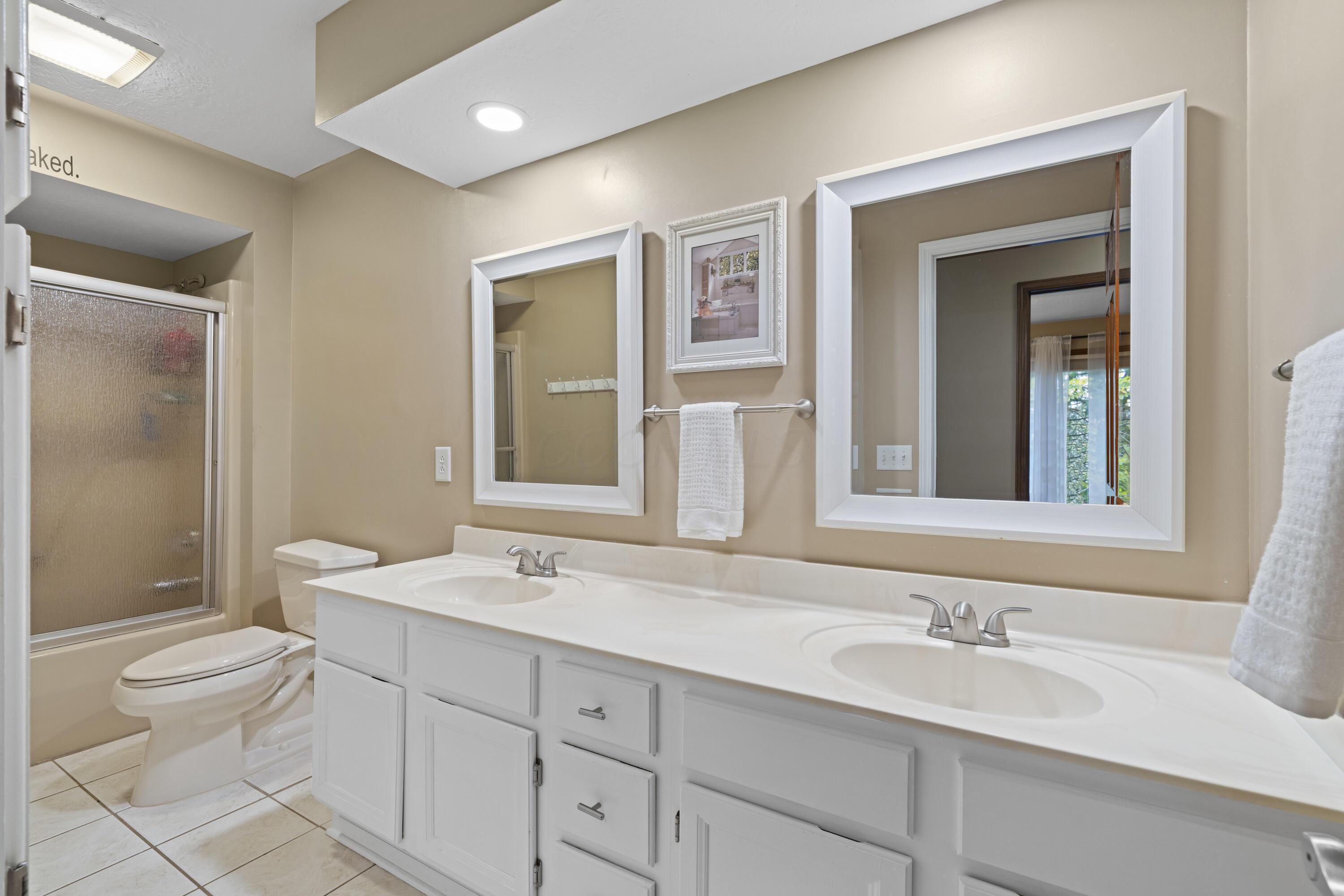 613 Millwood Court, Columbus