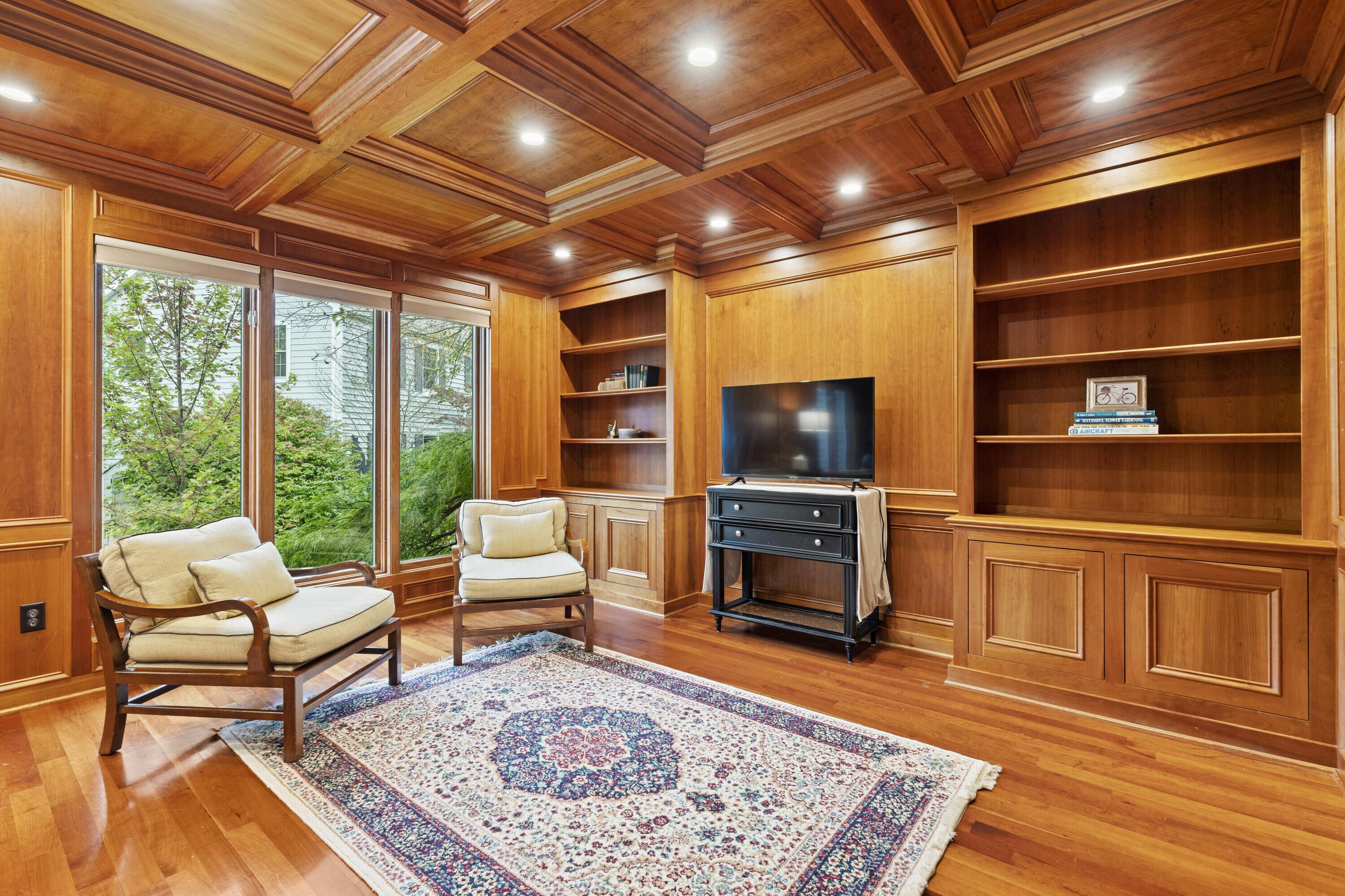 613 Millwood Court, Columbus