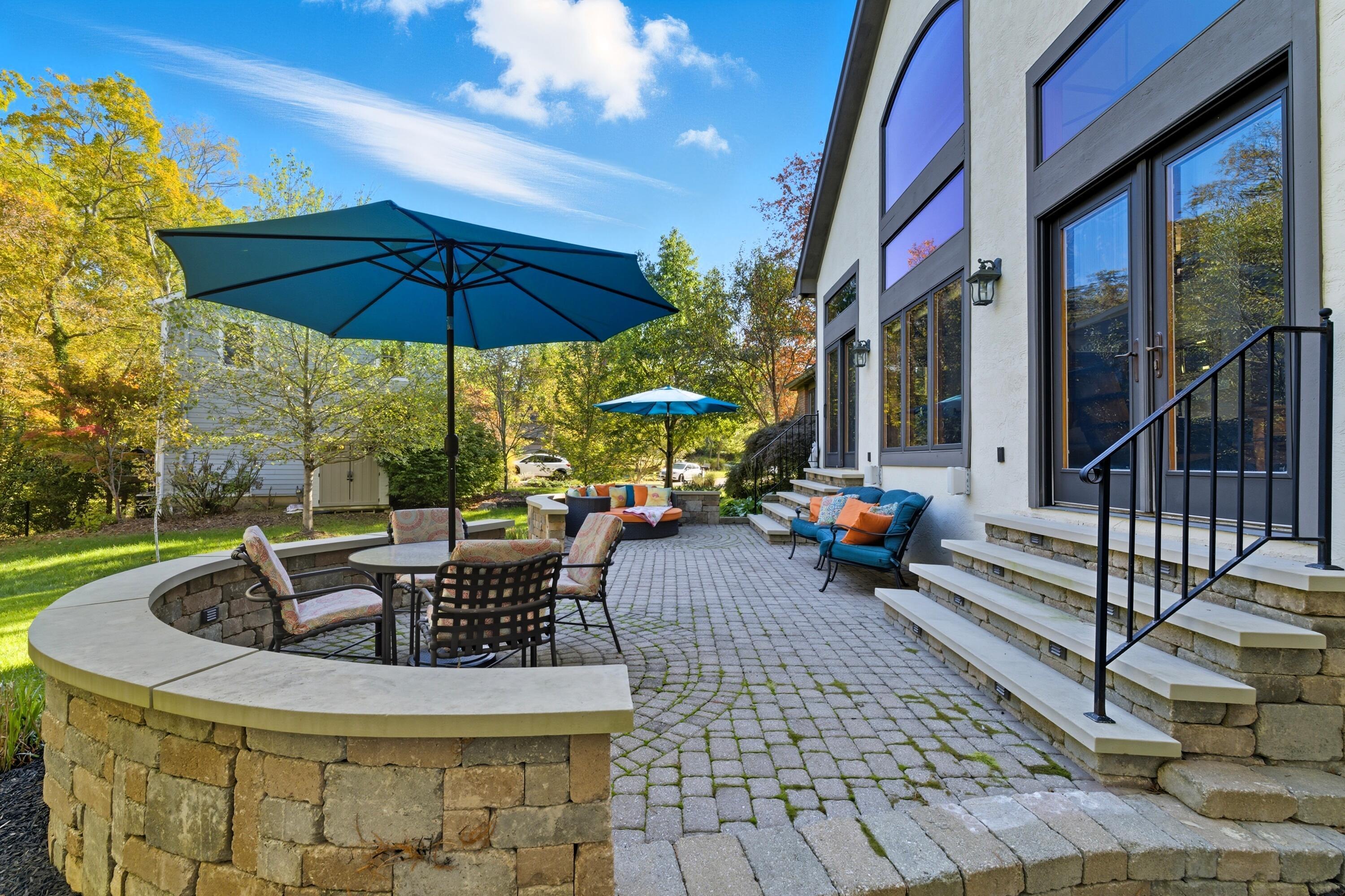 613 Millwood Court, Columbus