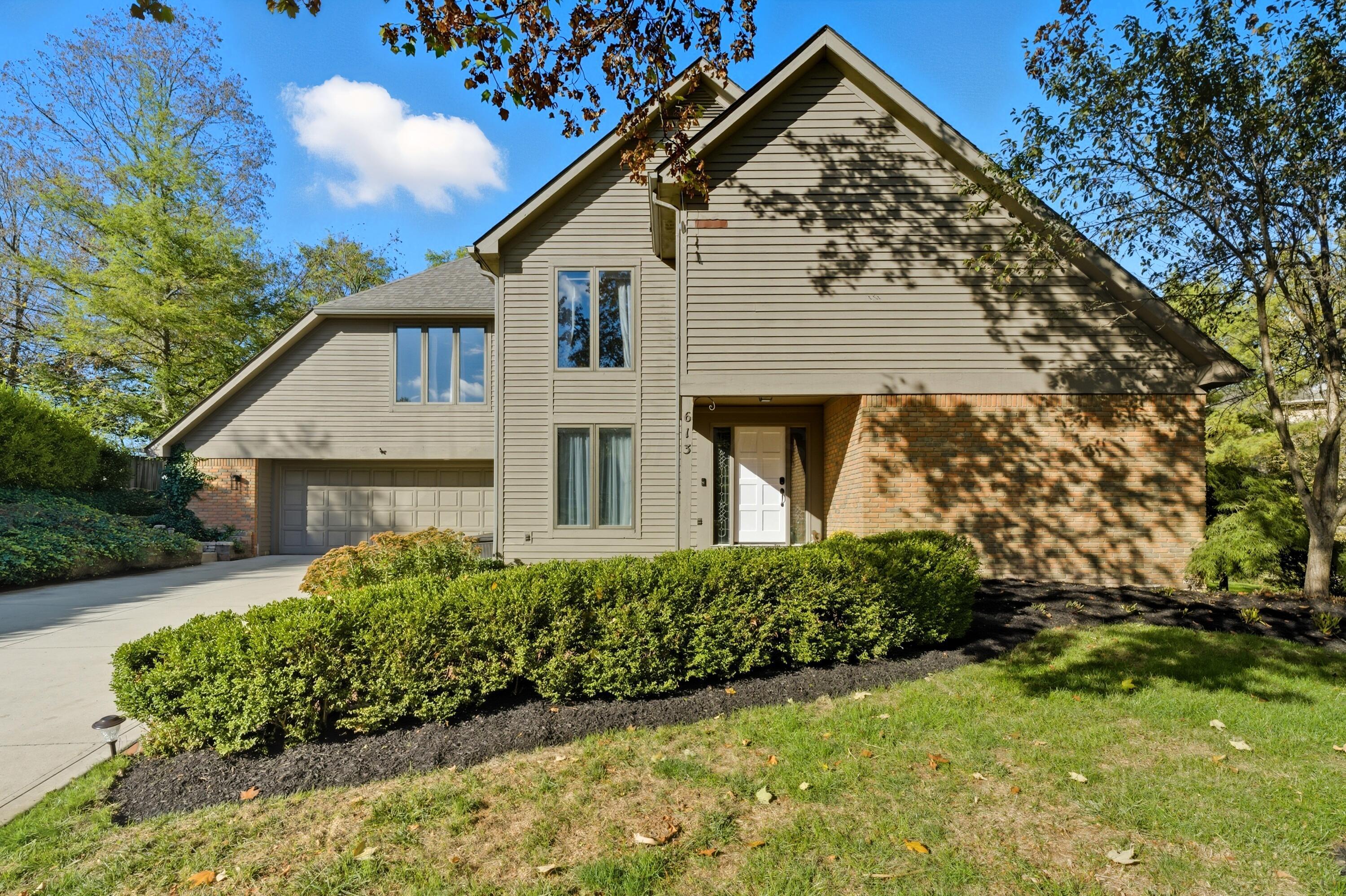 613 Millwood Court, Columbus