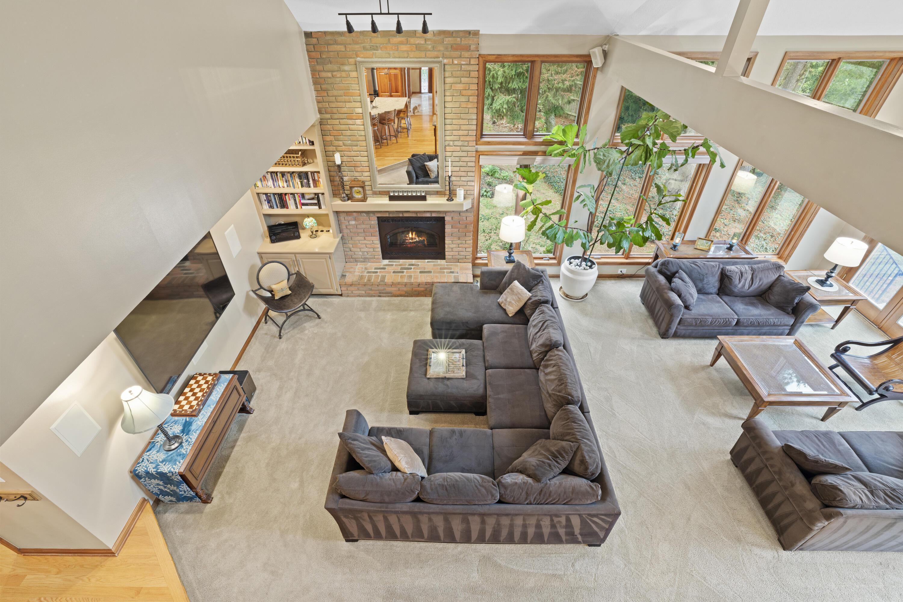 613 Millwood Court, Columbus