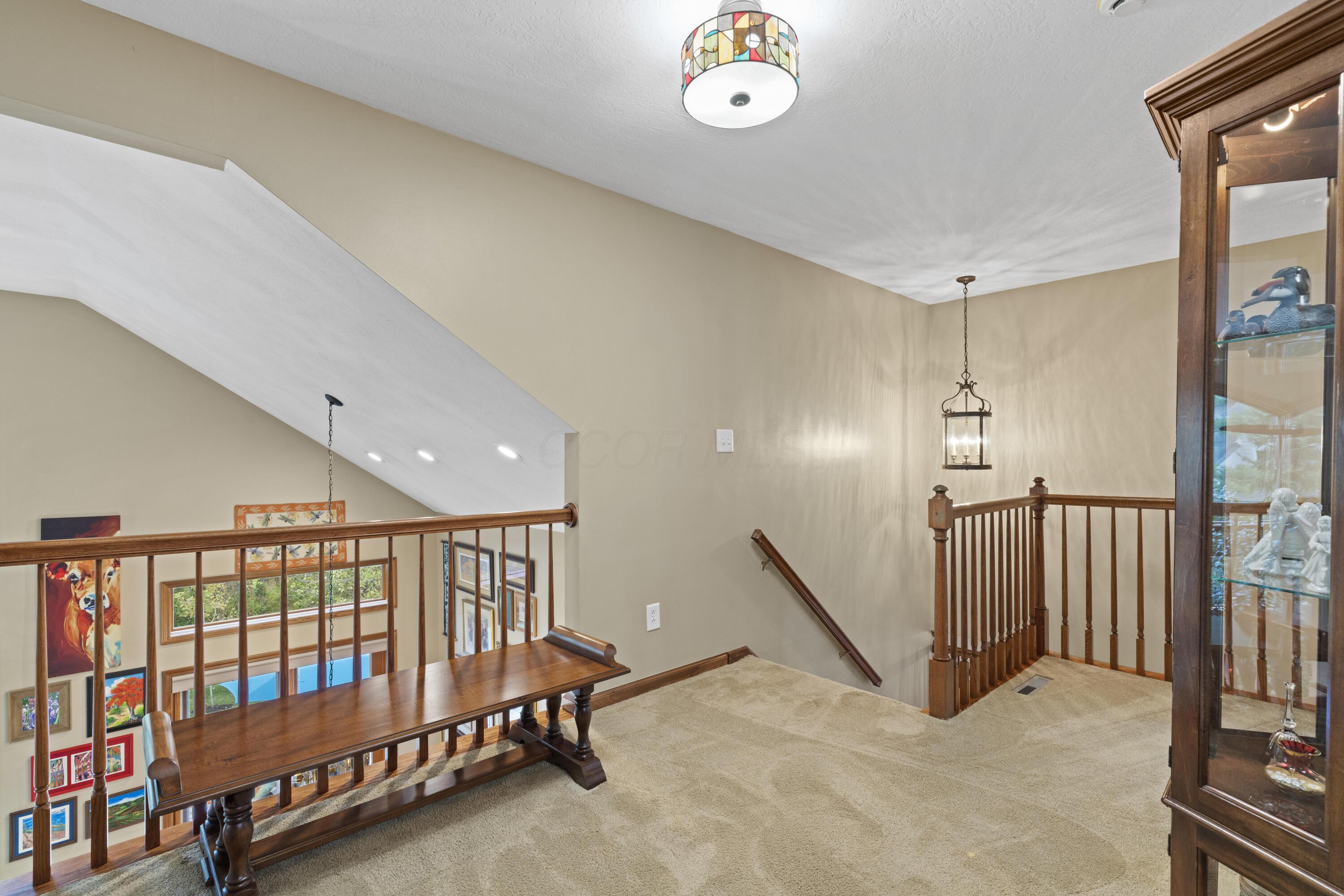 613 Millwood Court, Columbus