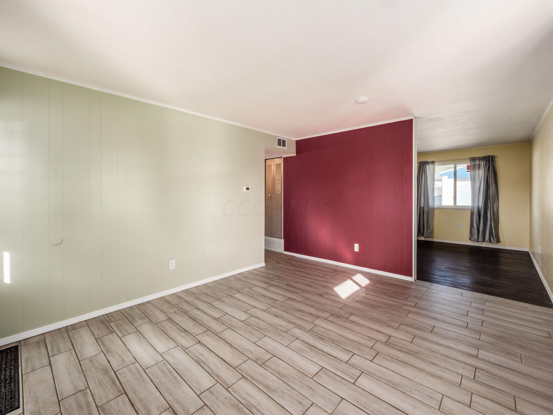 884 Bruckner Road, Columbus