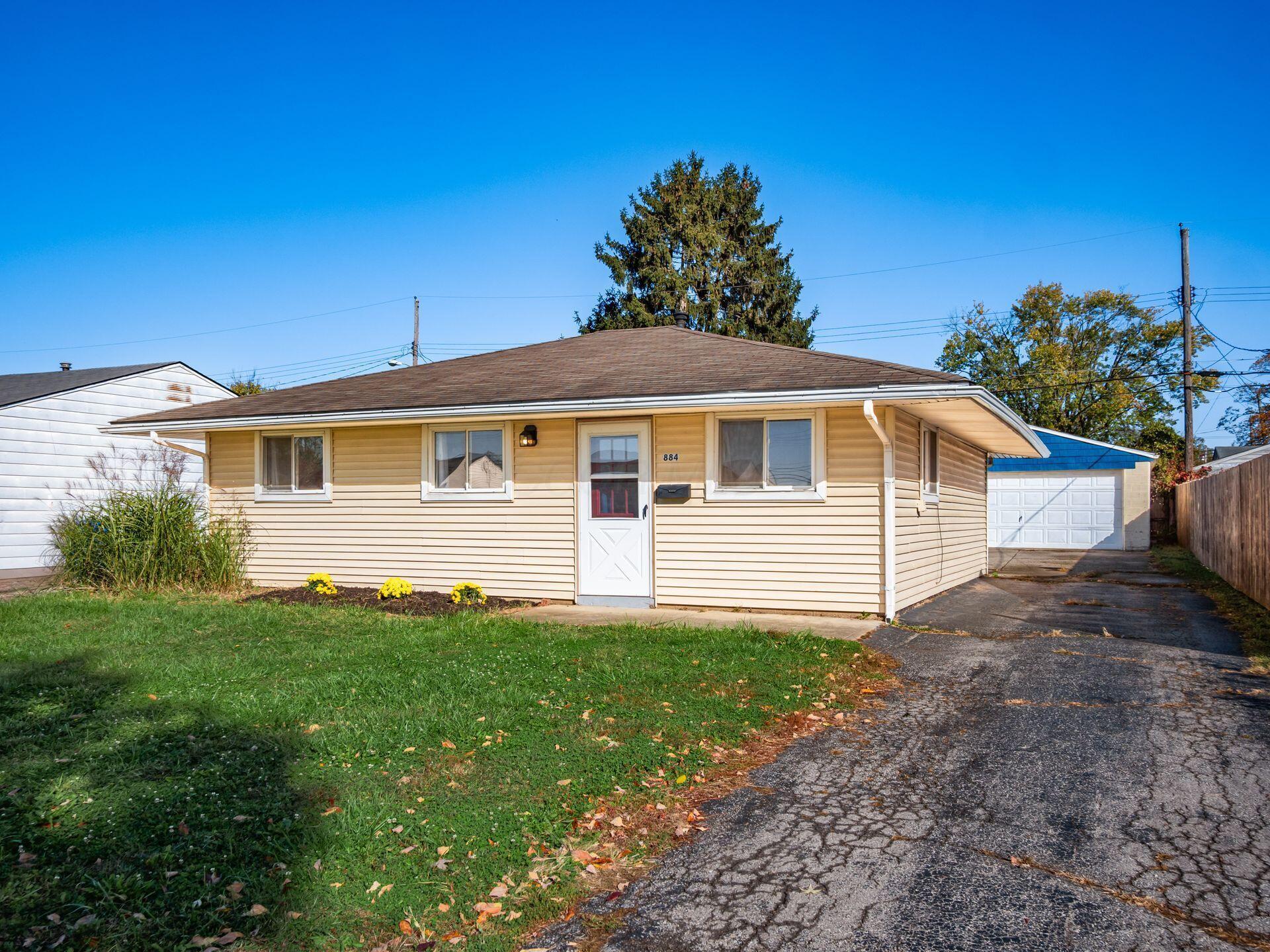 884 Bruckner Road, Columbus