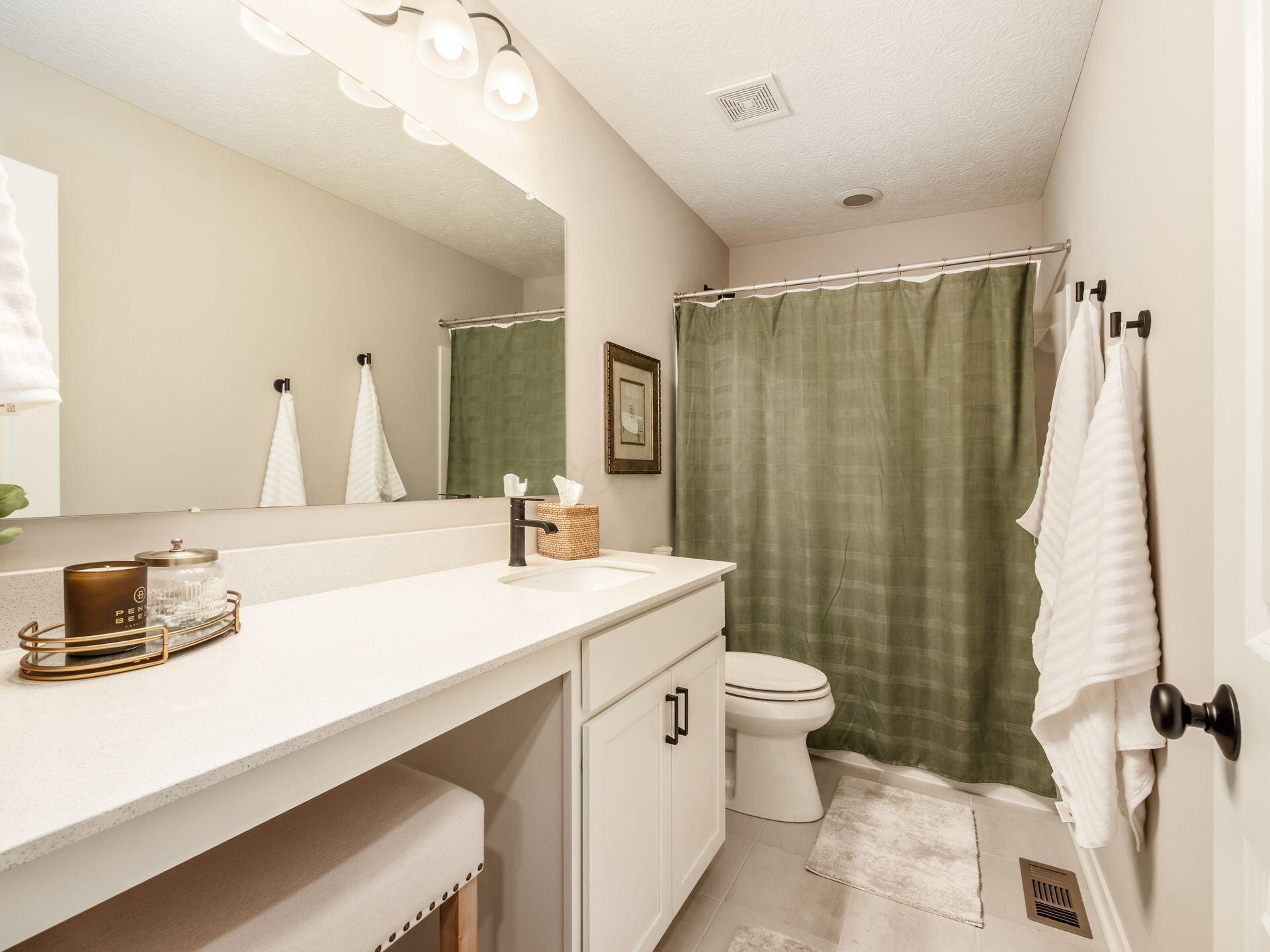 3696 Old Glory Loop, Powell