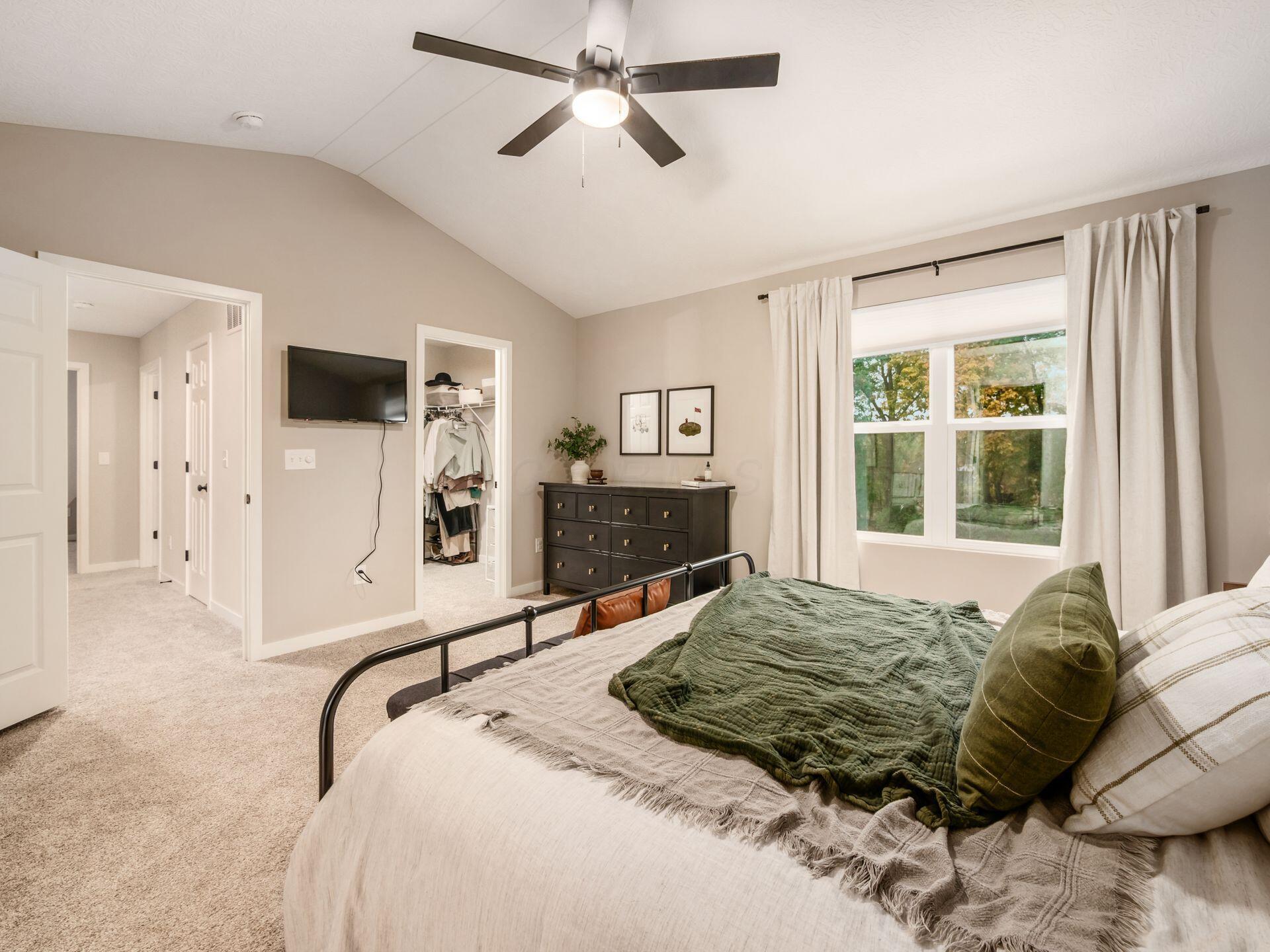 3696 Old Glory Loop, Powell