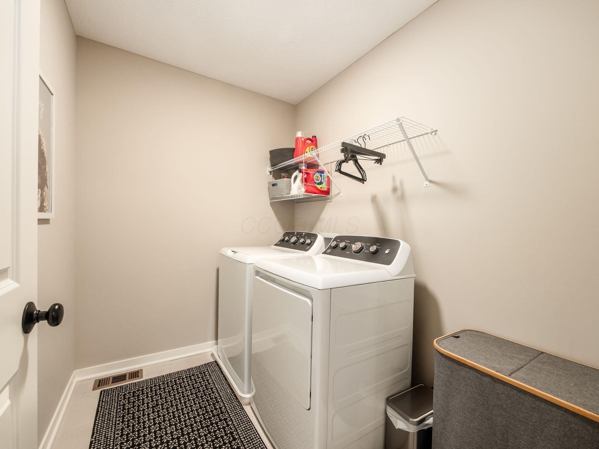 3696 Old Glory Loop, Powell