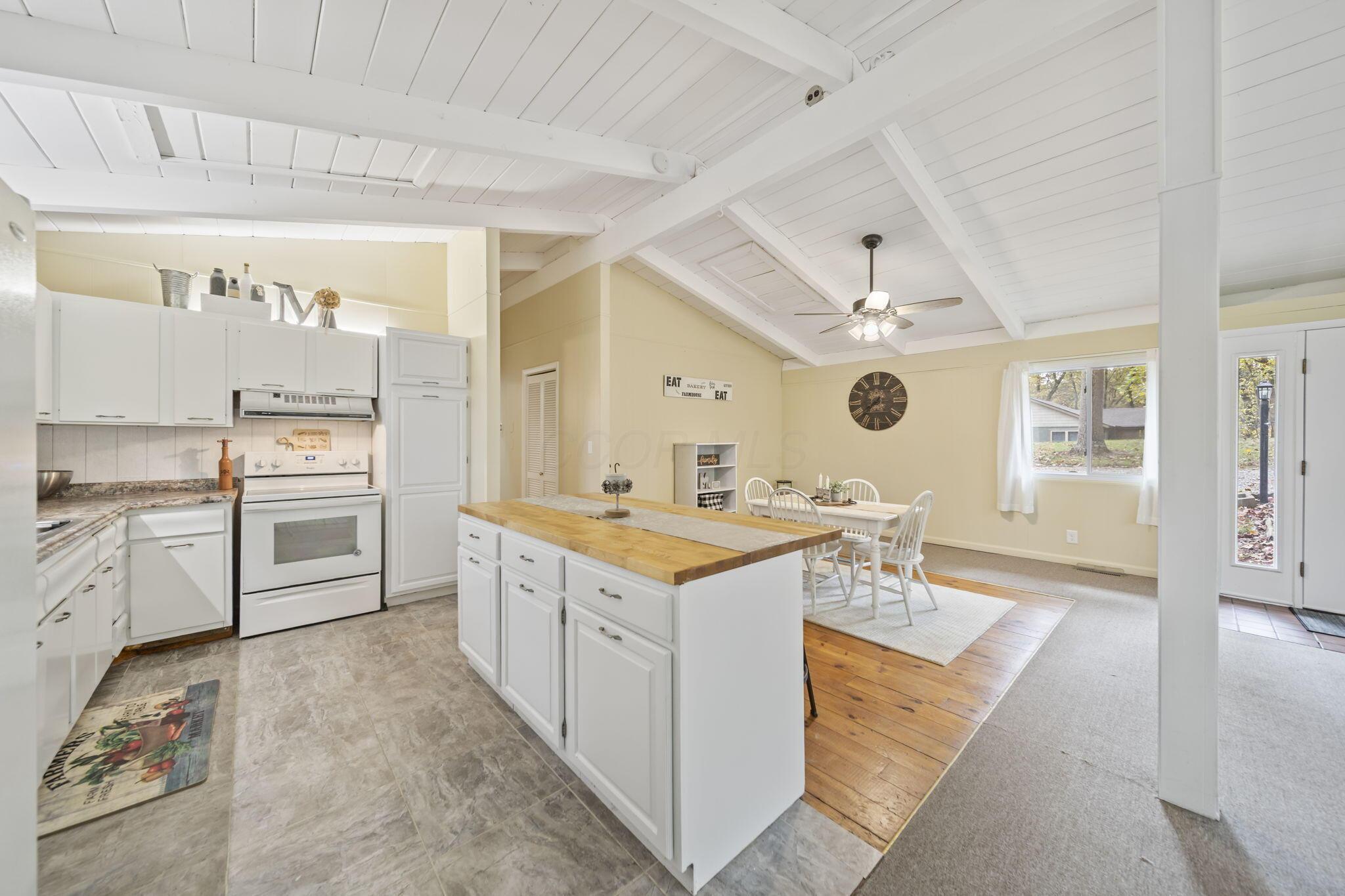 849 Papago Lane, Sugar Grove