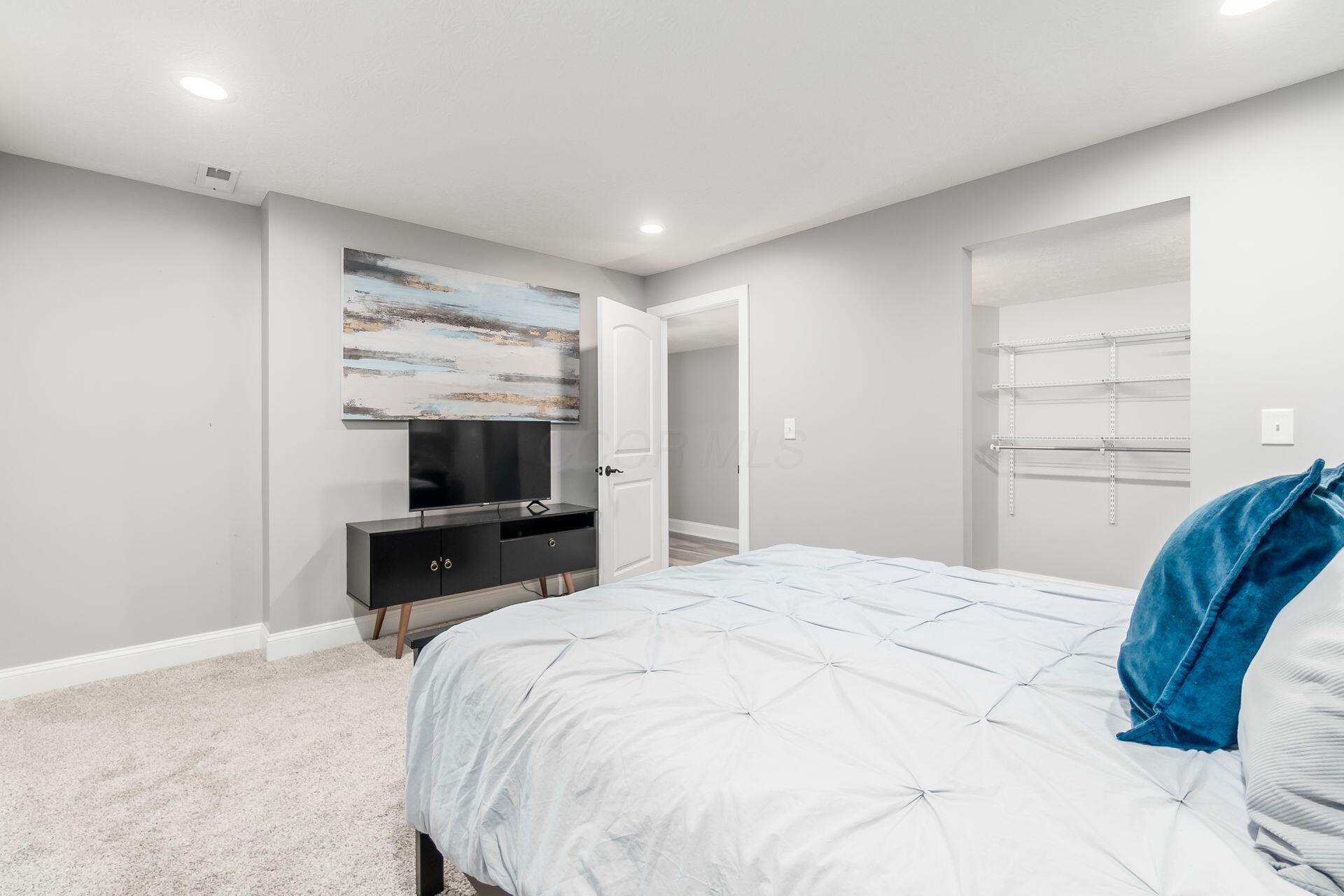 2177 Common Bent Drive, Sunbury